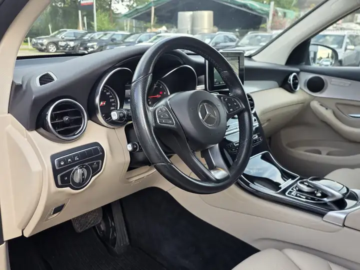Mercedes-Benz GLC 250 GLC 250 d 4Matic 9G-Tronic "Exclusive" – Foto 16