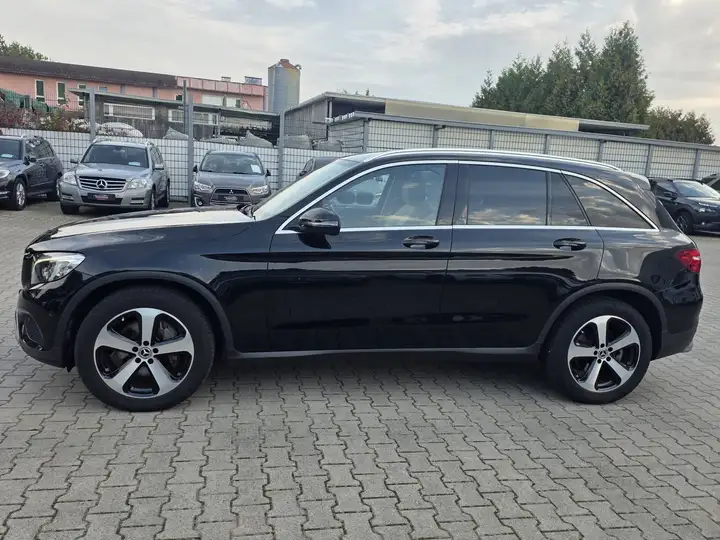 Mercedes-Benz GLC 250 GLC 250 d 4Matic 9G-Tronic "Exclusive" – Foto 2