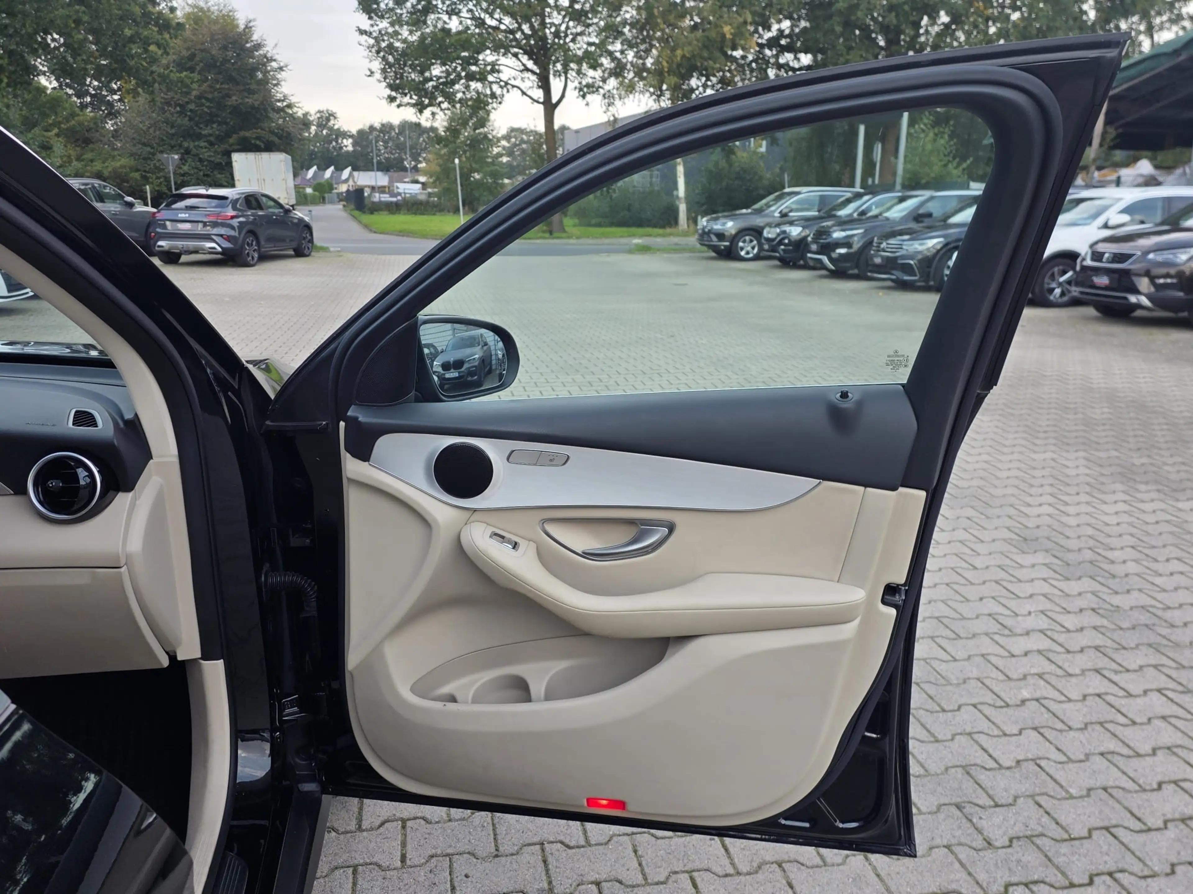 Mercedes-Benz GLC 250 GLC 250 d 4Matic 9G-Tronic "Exclusive" — photo 10