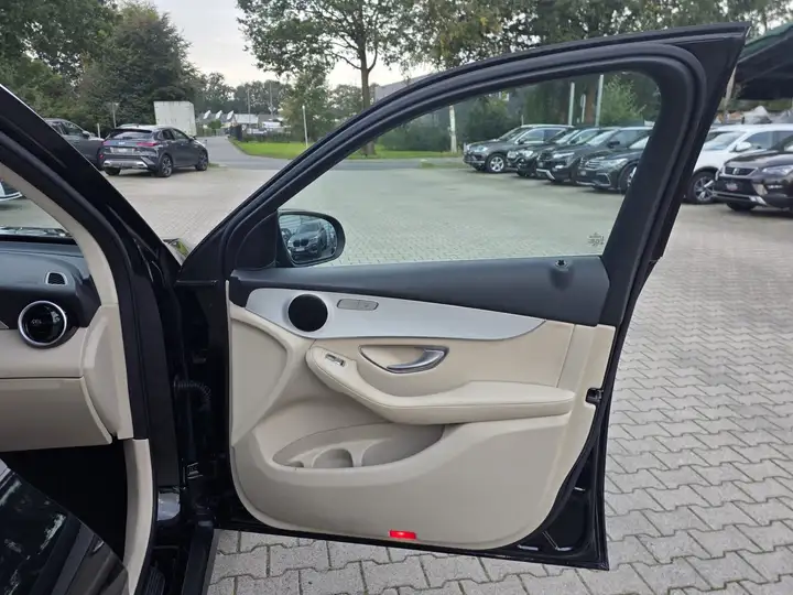 Mercedes-Benz GLC 250 GLC 250 d 4Matic 9G-Tronic "Exclusive" – Foto 10