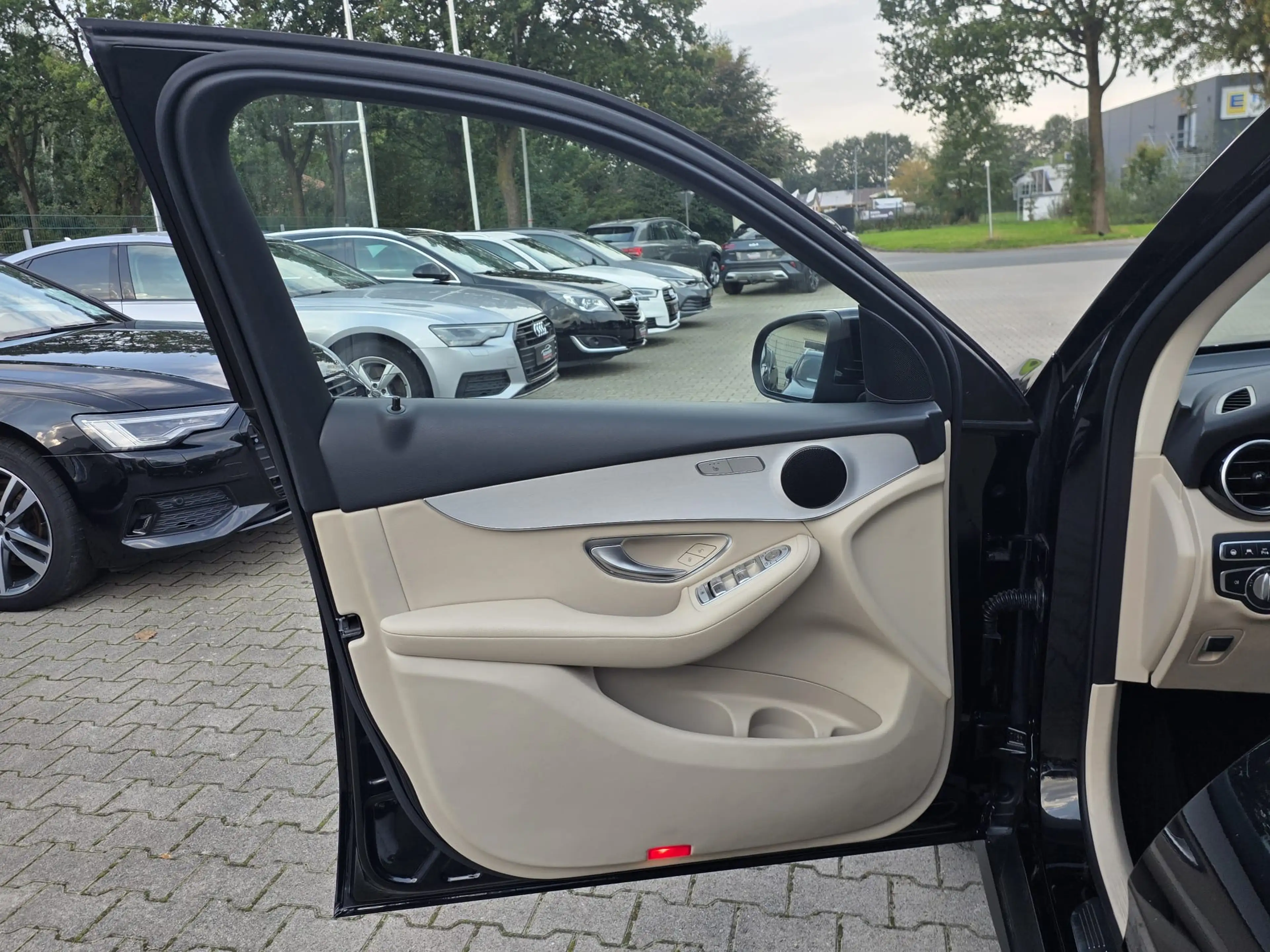 Mercedes-Benz GLC 250 GLC 250 d 4Matic 9G-Tronic "Exclusive" — photo 9