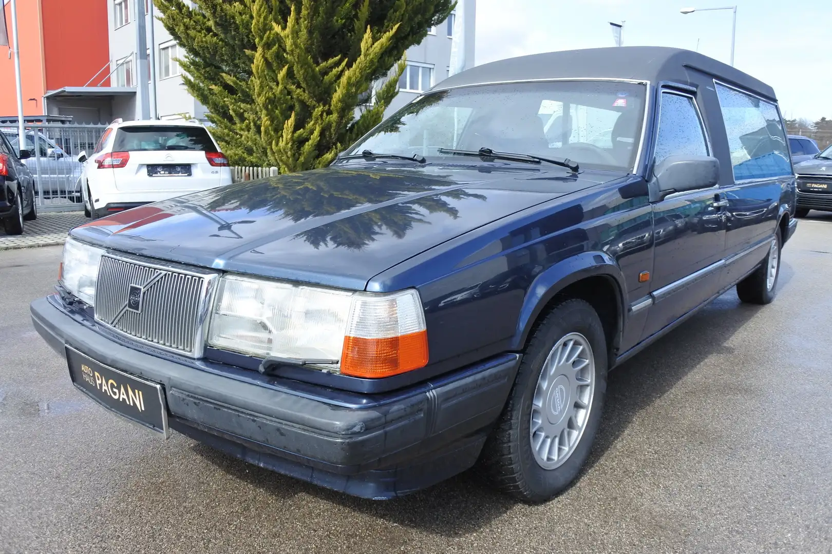 Volvo 945 Estate Classic Komfort Aut.##BESTATTUNGSUMBAU## Синий - 1