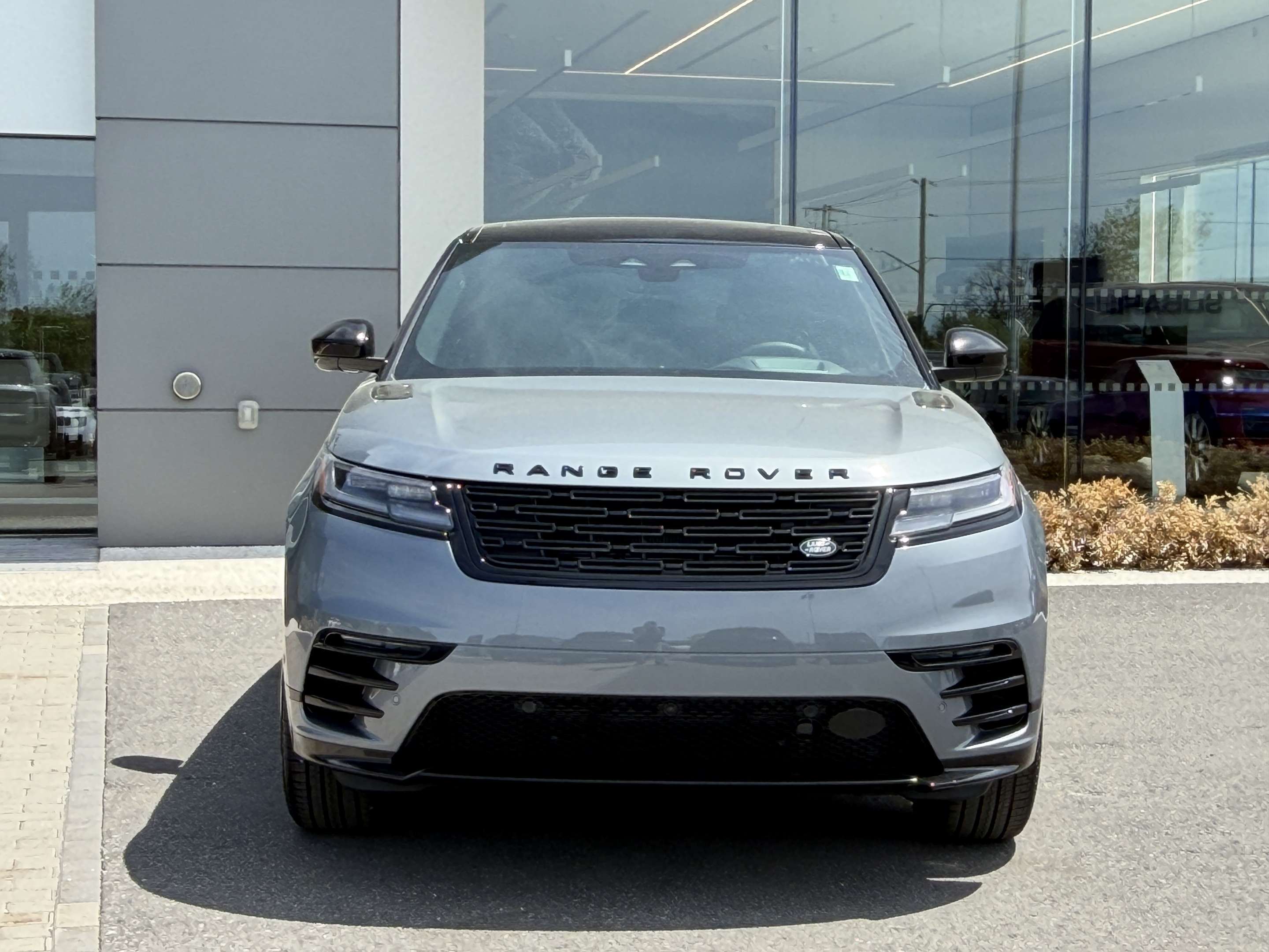 2026 Land Rover Range Rover Velar P250 Dynamic SE *Ltd Avail* — снимка 1
