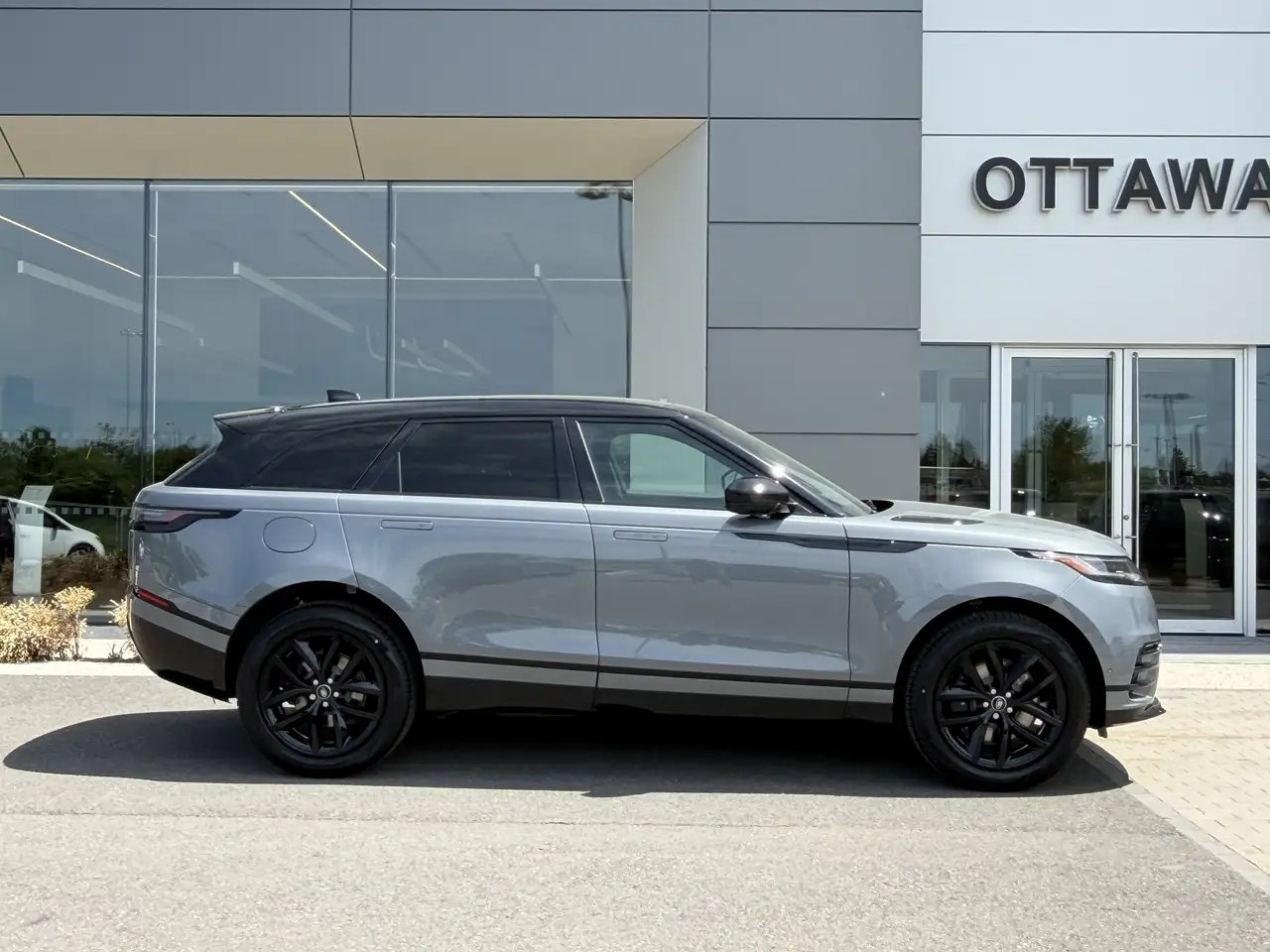 Land Rover Range Rover Velar снимка Land Rover Range Rover Velar