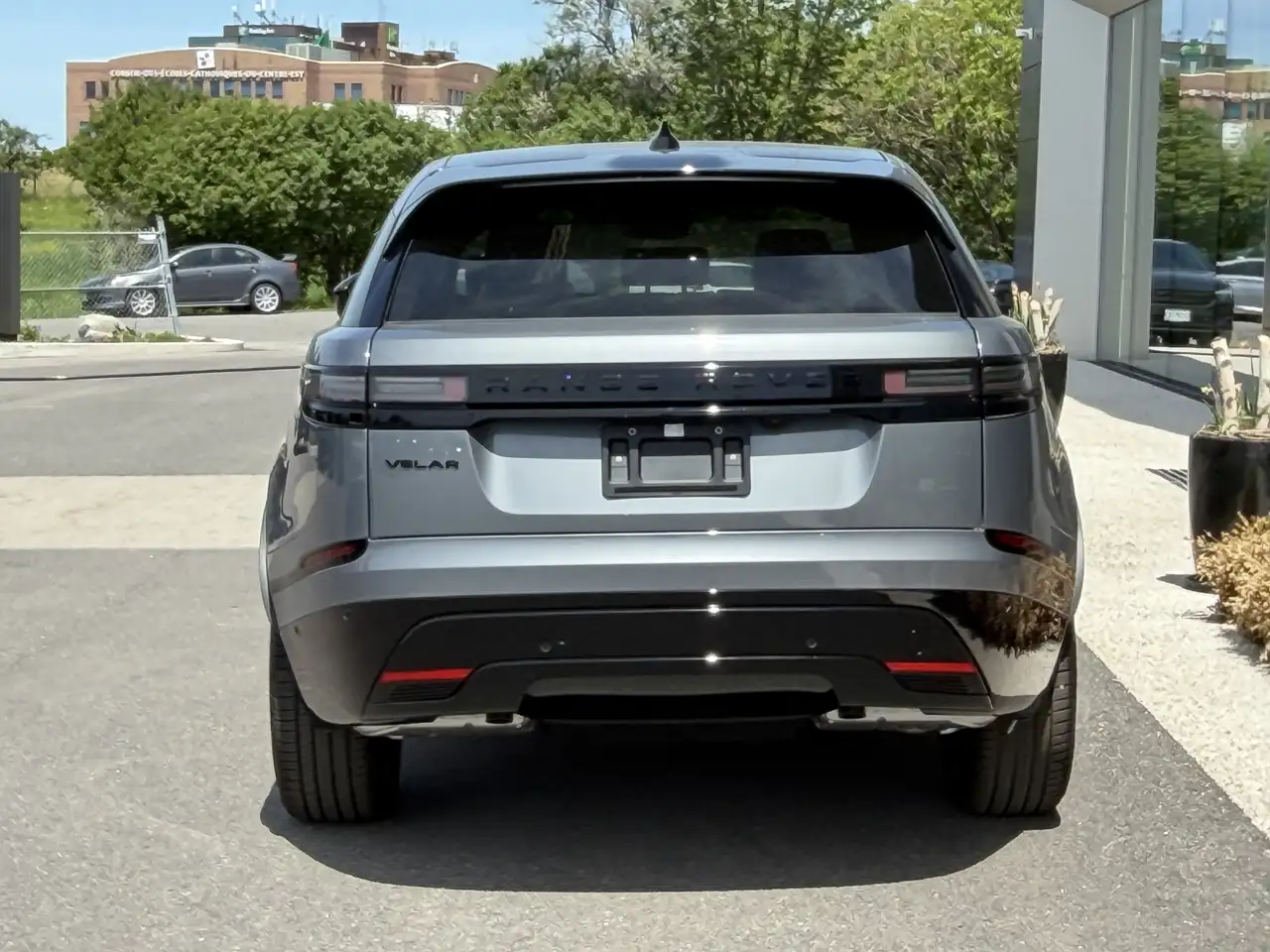 Land Rover Range Rover Velar снимка Land Rover Range Rover Velar
