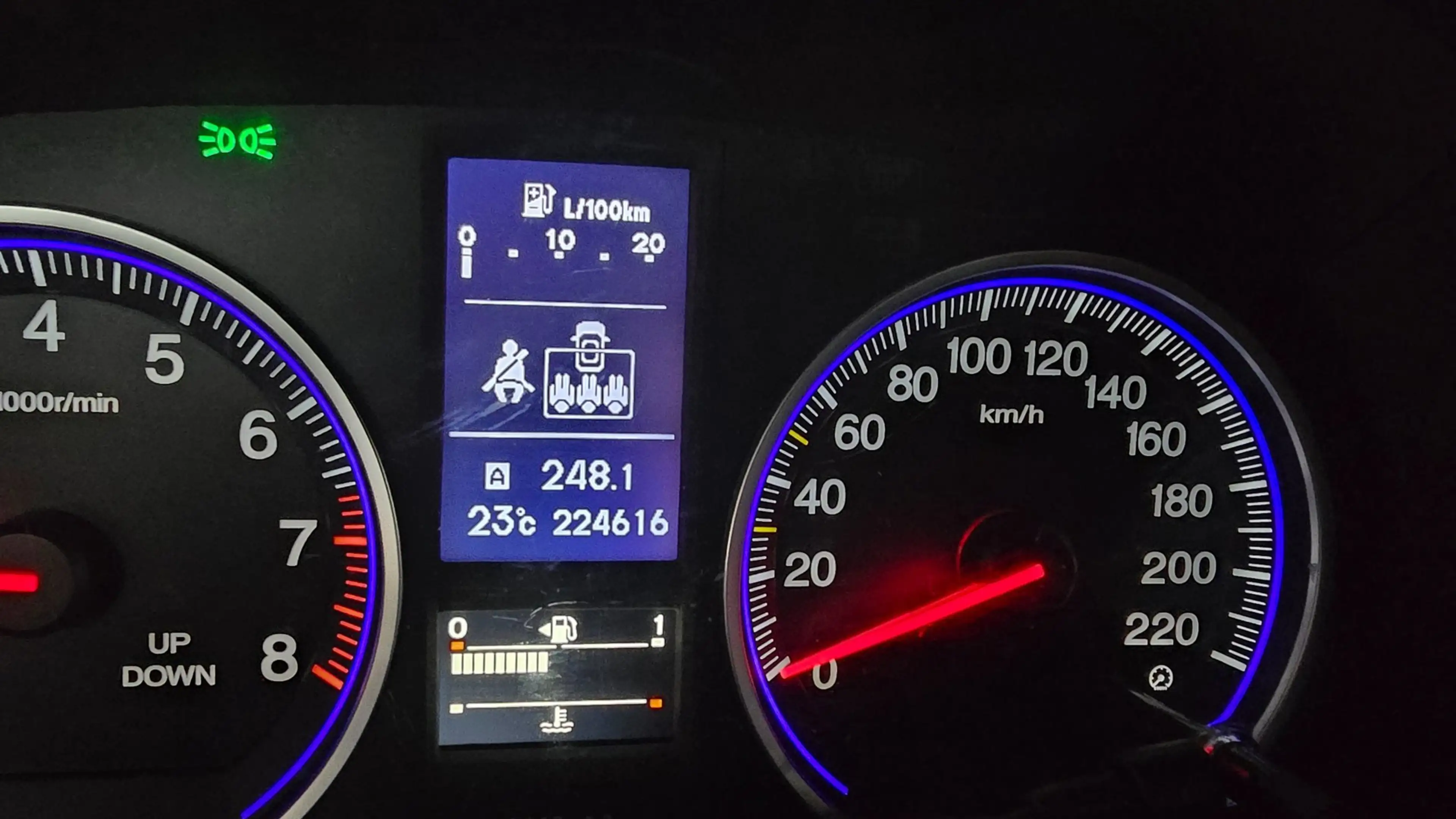 Honda CR-V 2.0i Elegance zeer netjes — photo 13