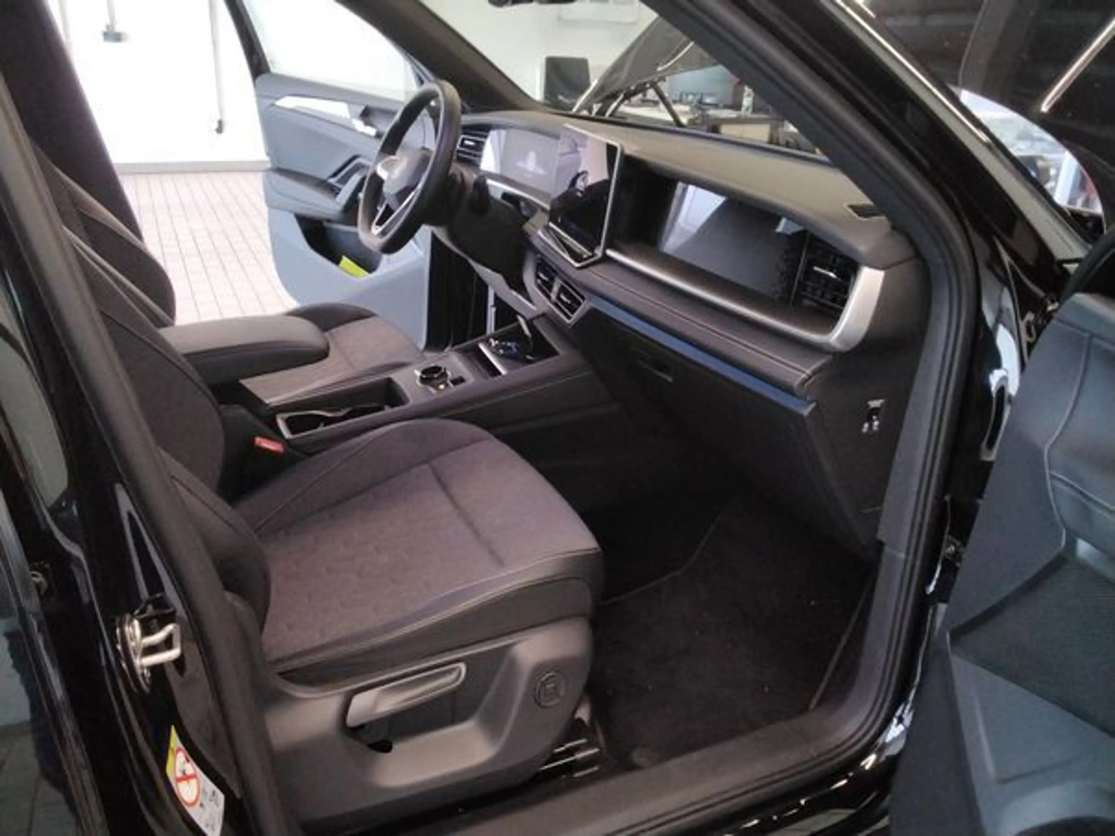 Volkswagen Tayron Life 1,5 l eTSI OPF 110 kW (150 PS) 7-Gang-Dopp... — photo 5