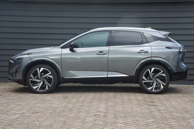 Nissan Qashqai view 3