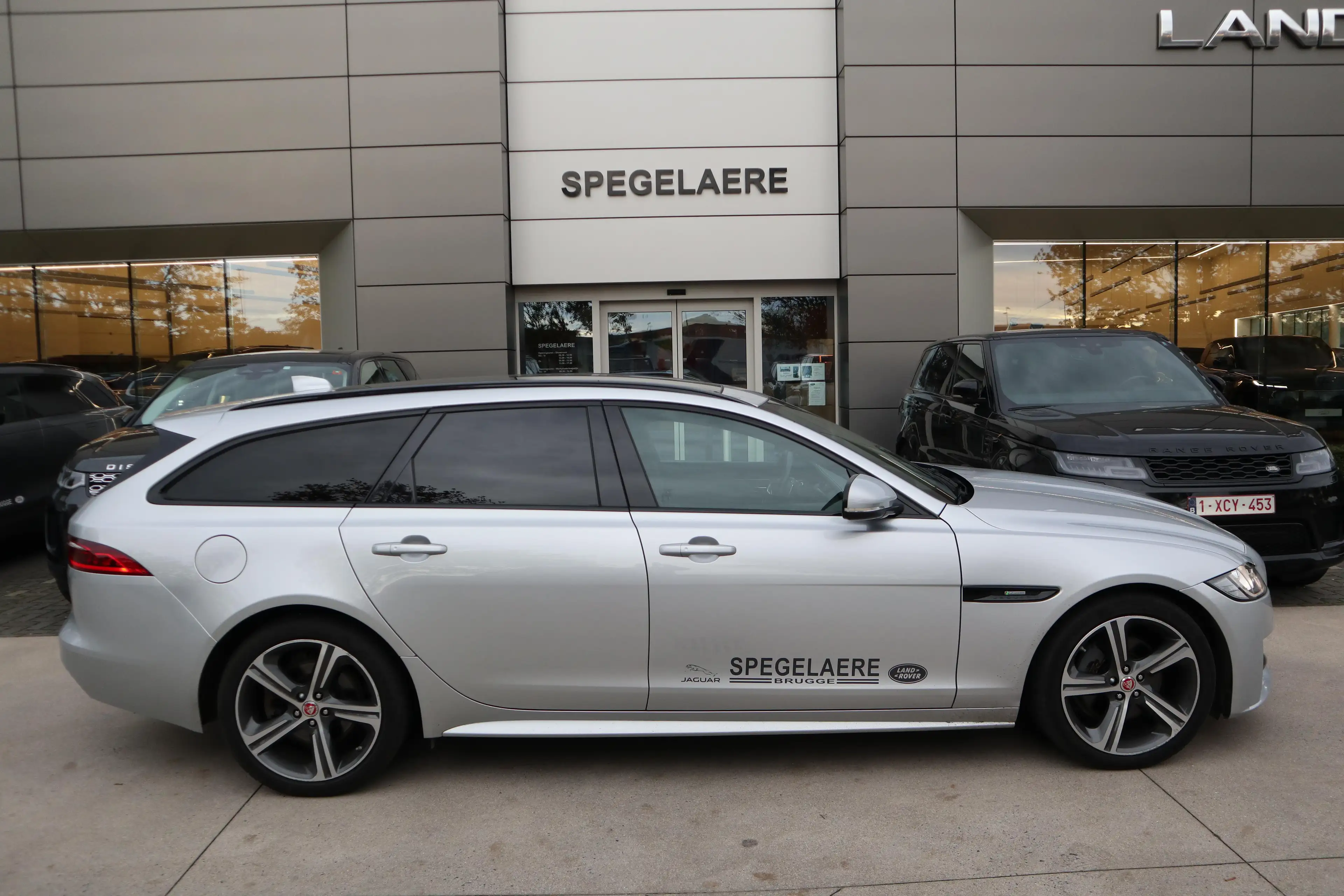 Jaguar XF Sportbrake — photo 6