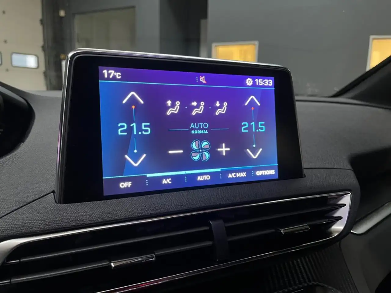 Peugeot 3008 3008 — photo 24