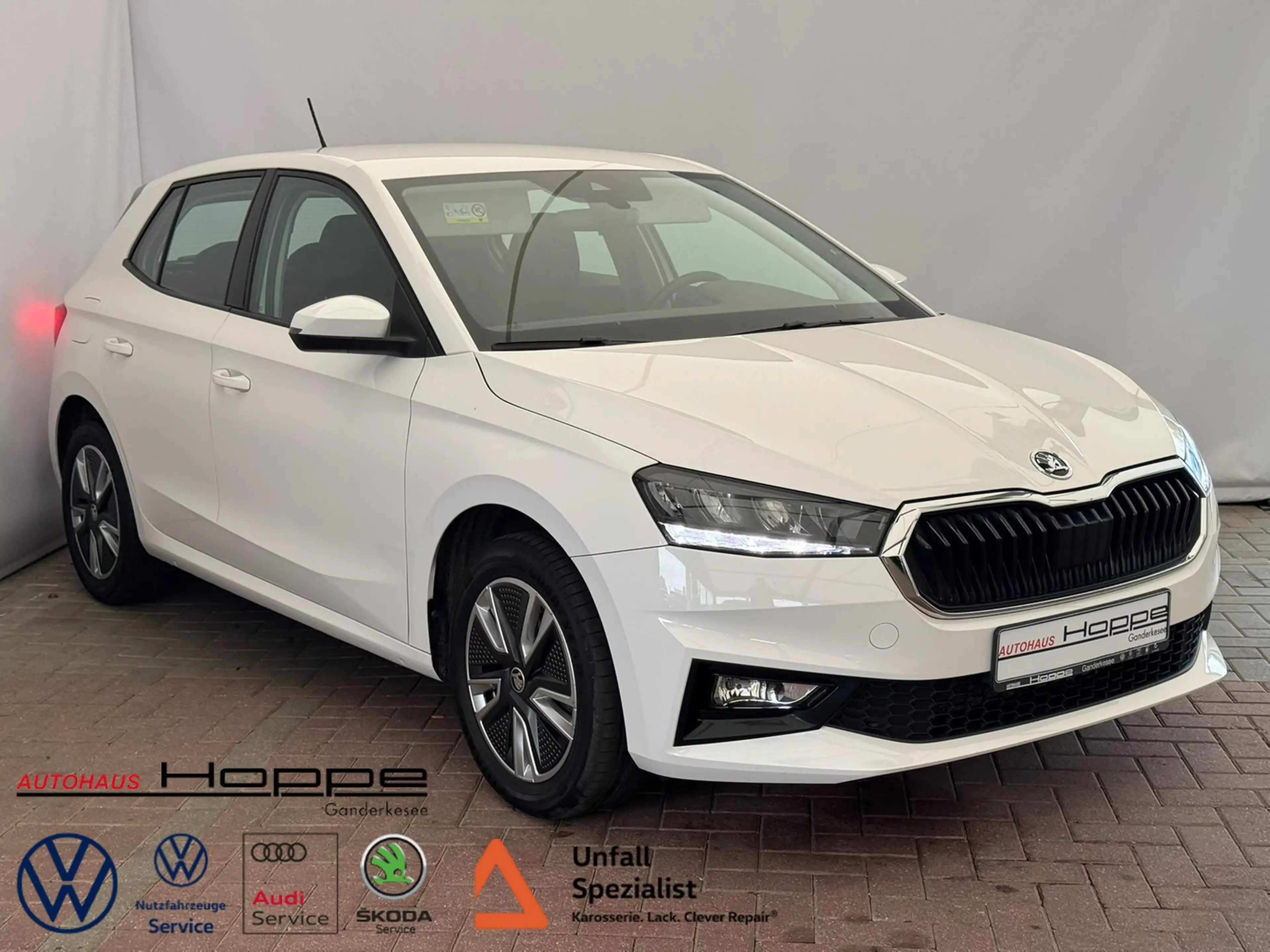 Skoda Fabia Selection 1.5TSI DSG+ACC+PDC+LED+BLUETOOTH