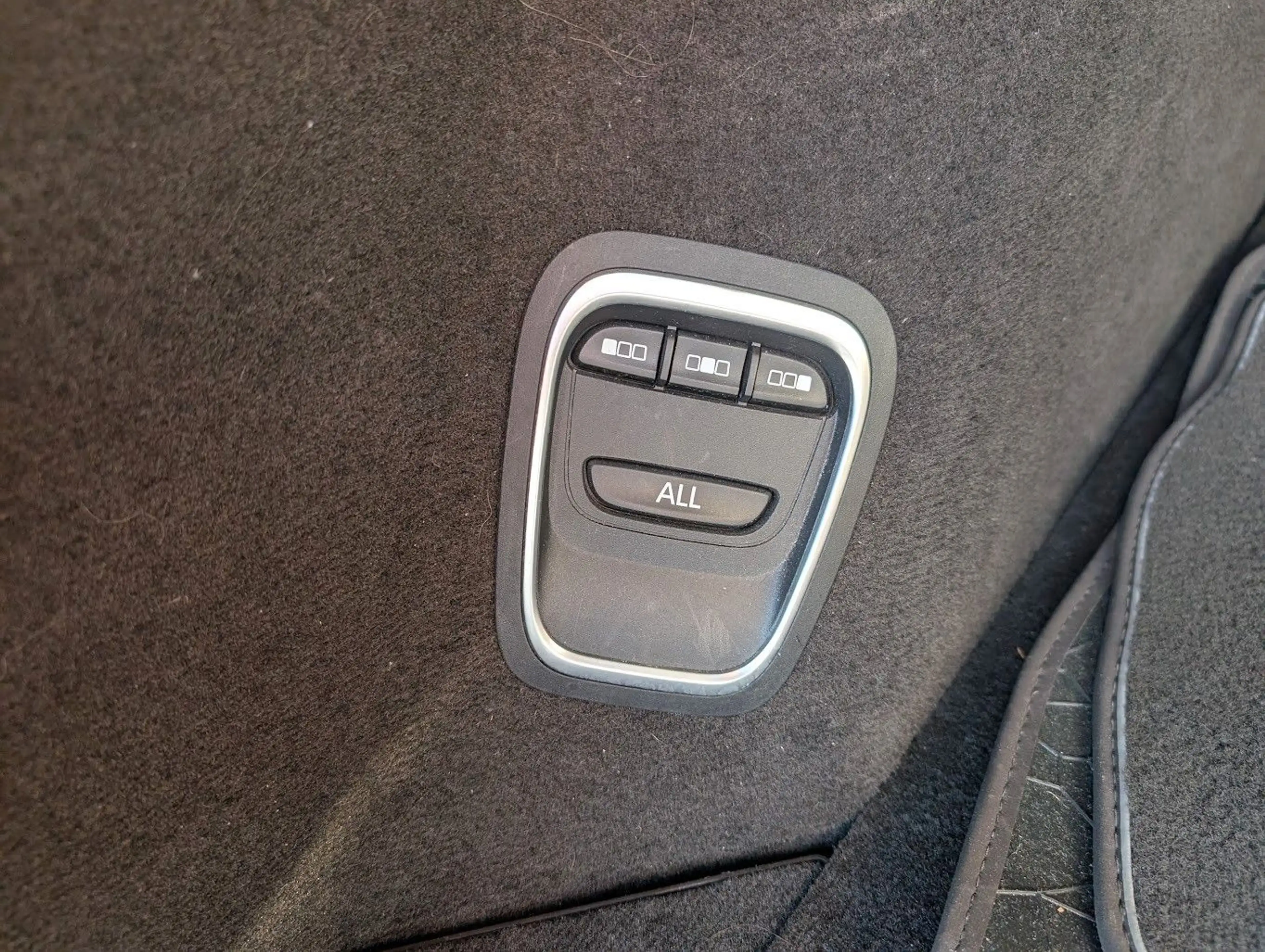 Renault Espace V Initiale Paris RFK. Navi. Sitzh. BOSE. — photo 10