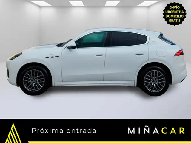 Maserati Grecale view 2