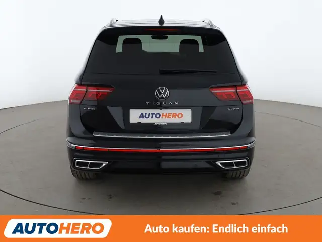 Volkswagen Tiguan Allspace view 5