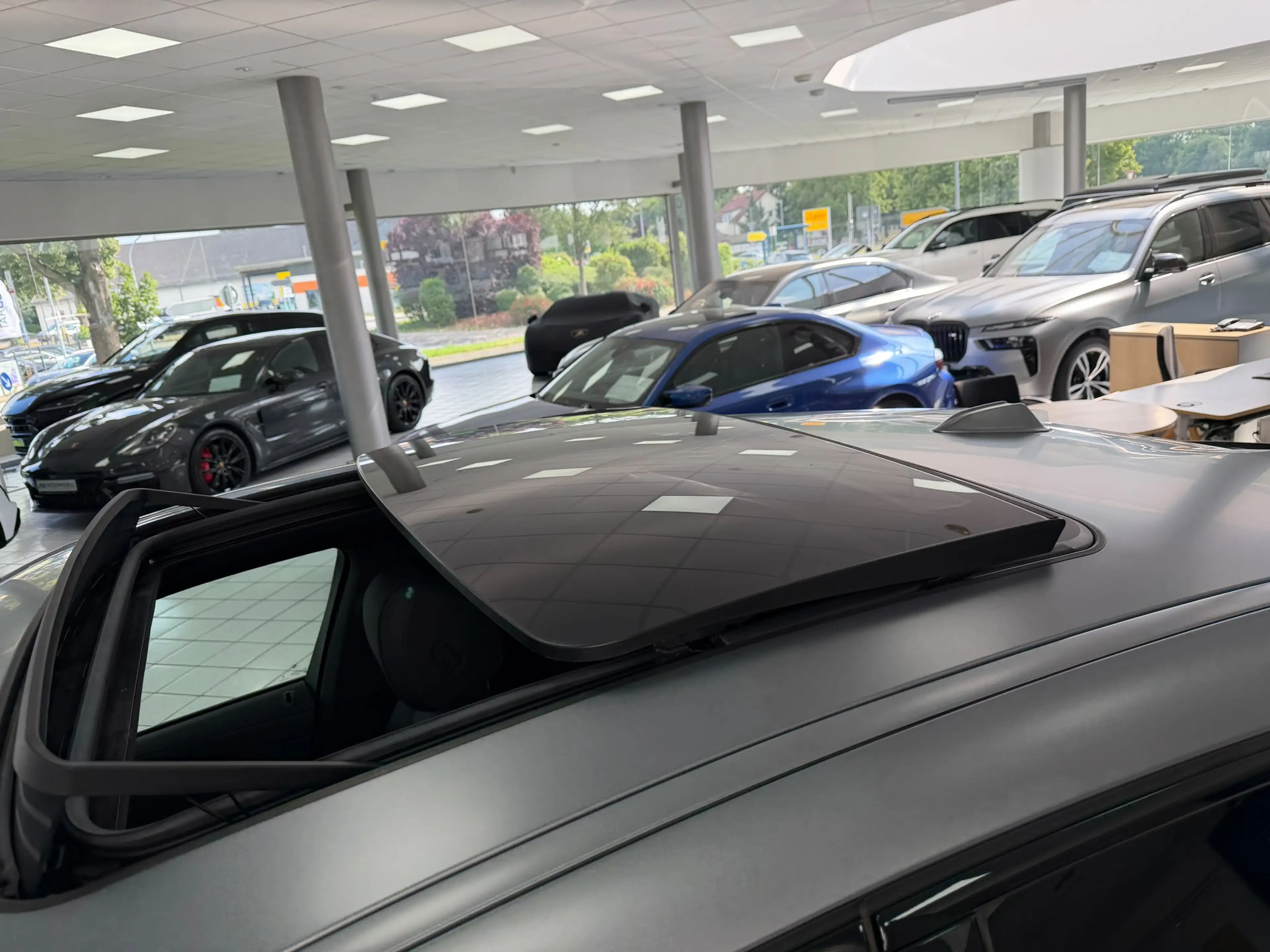 BMW X6 xD30d M Sport Pro*PANO*HUD*H-K*SOFT*MEMO*360° — photo 8