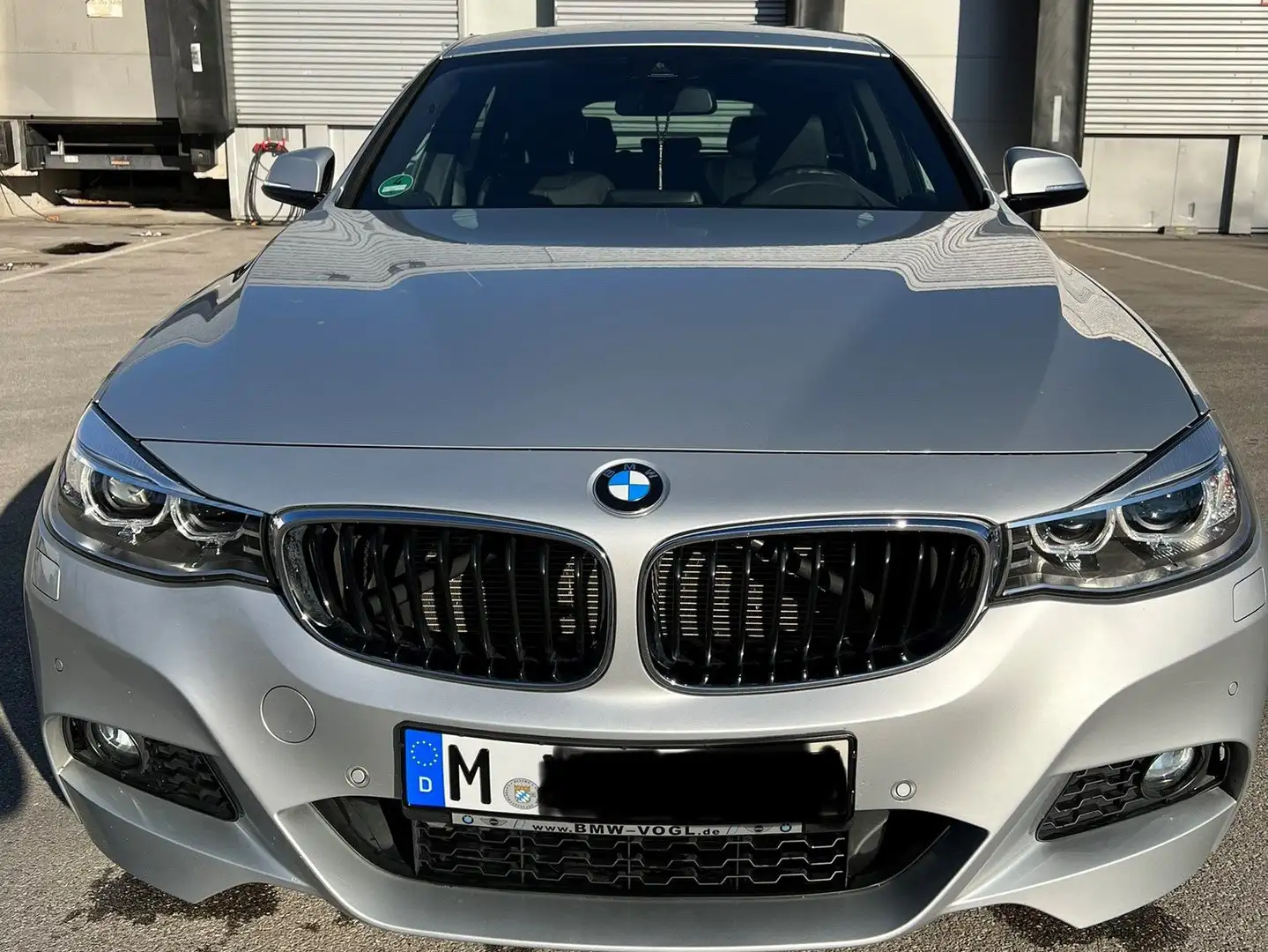 BMW 328 3er GT 328i xDrive GT Aut. Silber - 1