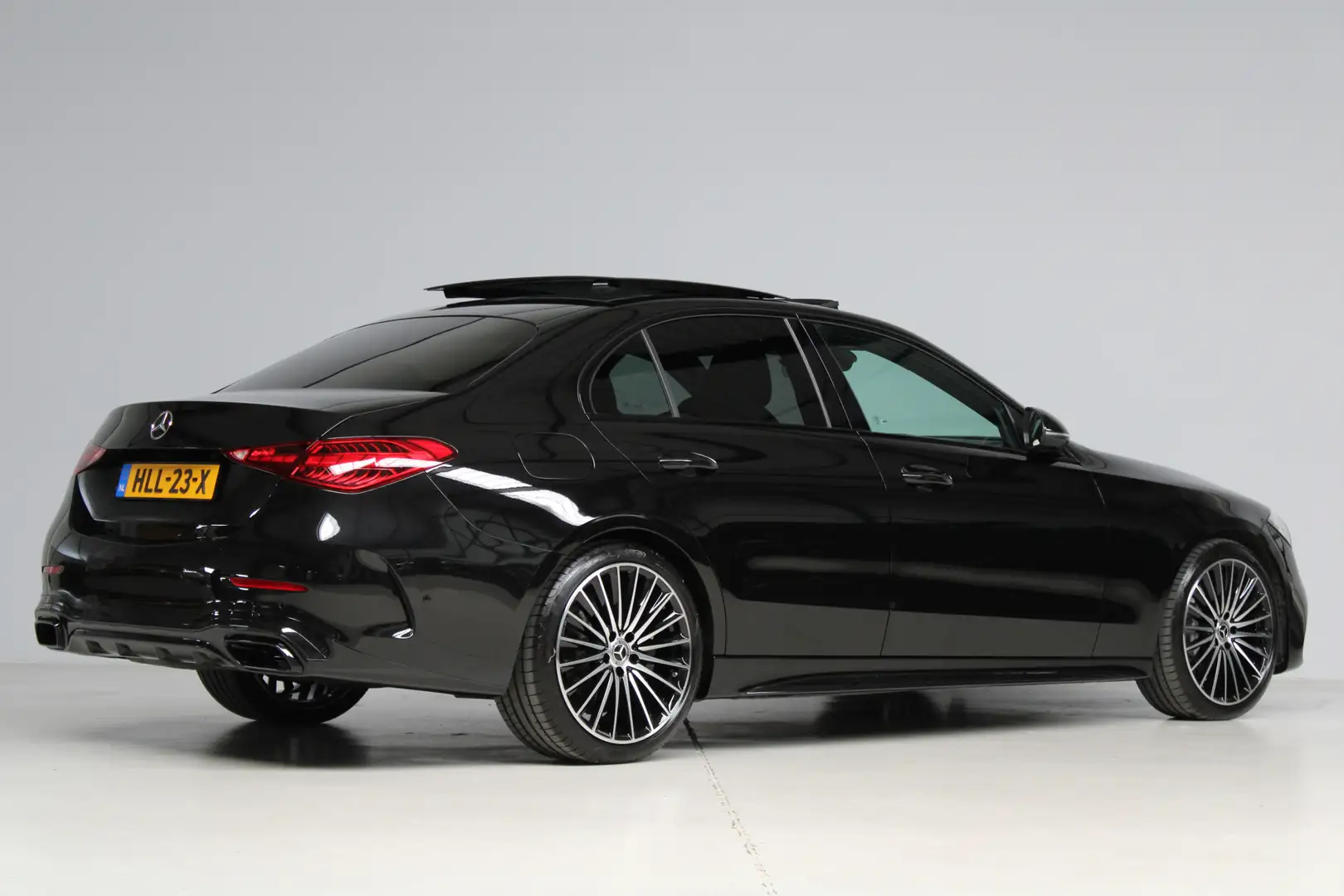 Mercedes-Benz C-klasse AMG-line (Nightpakket, Sfeerverlichting, Nero - 2