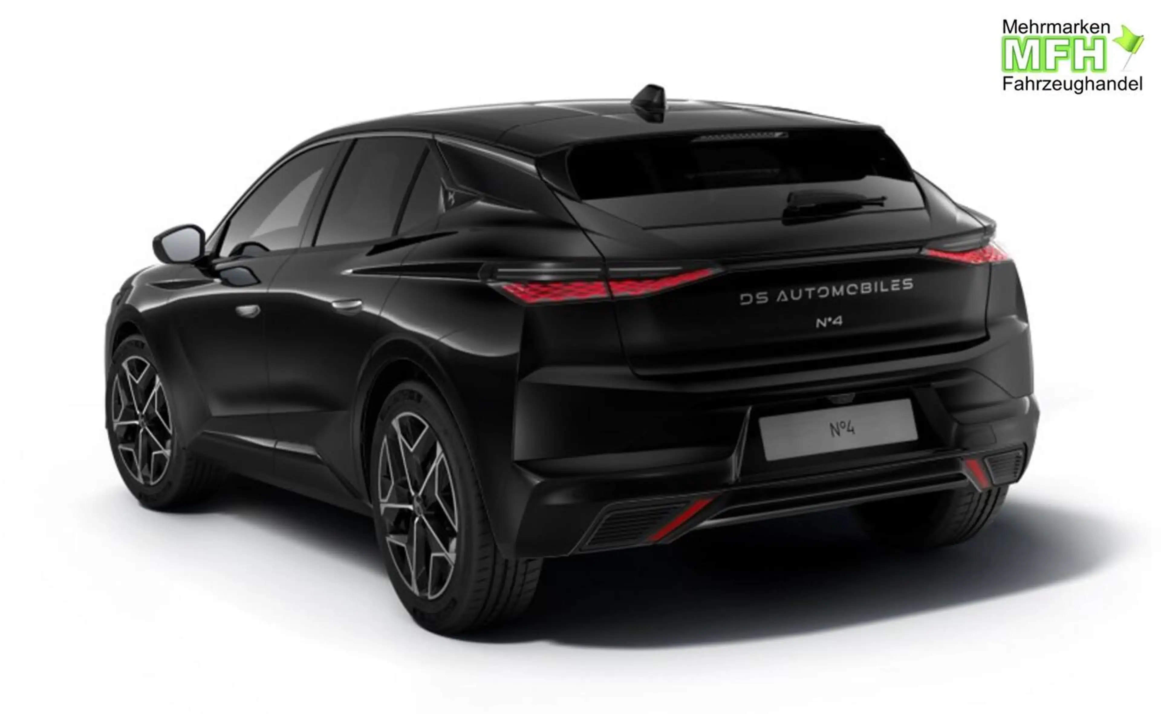 DS Automobiles N°4 Étoile Alcantara Hybrid eHK Matrix Massage 100 ... — photo 3