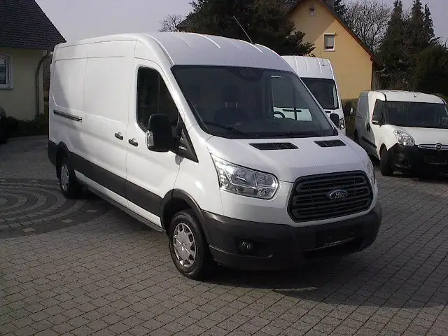 Ford E-Transit E-TRANSIT 390 L2H2 75kWH HA TREND BUSINESS NAVI
