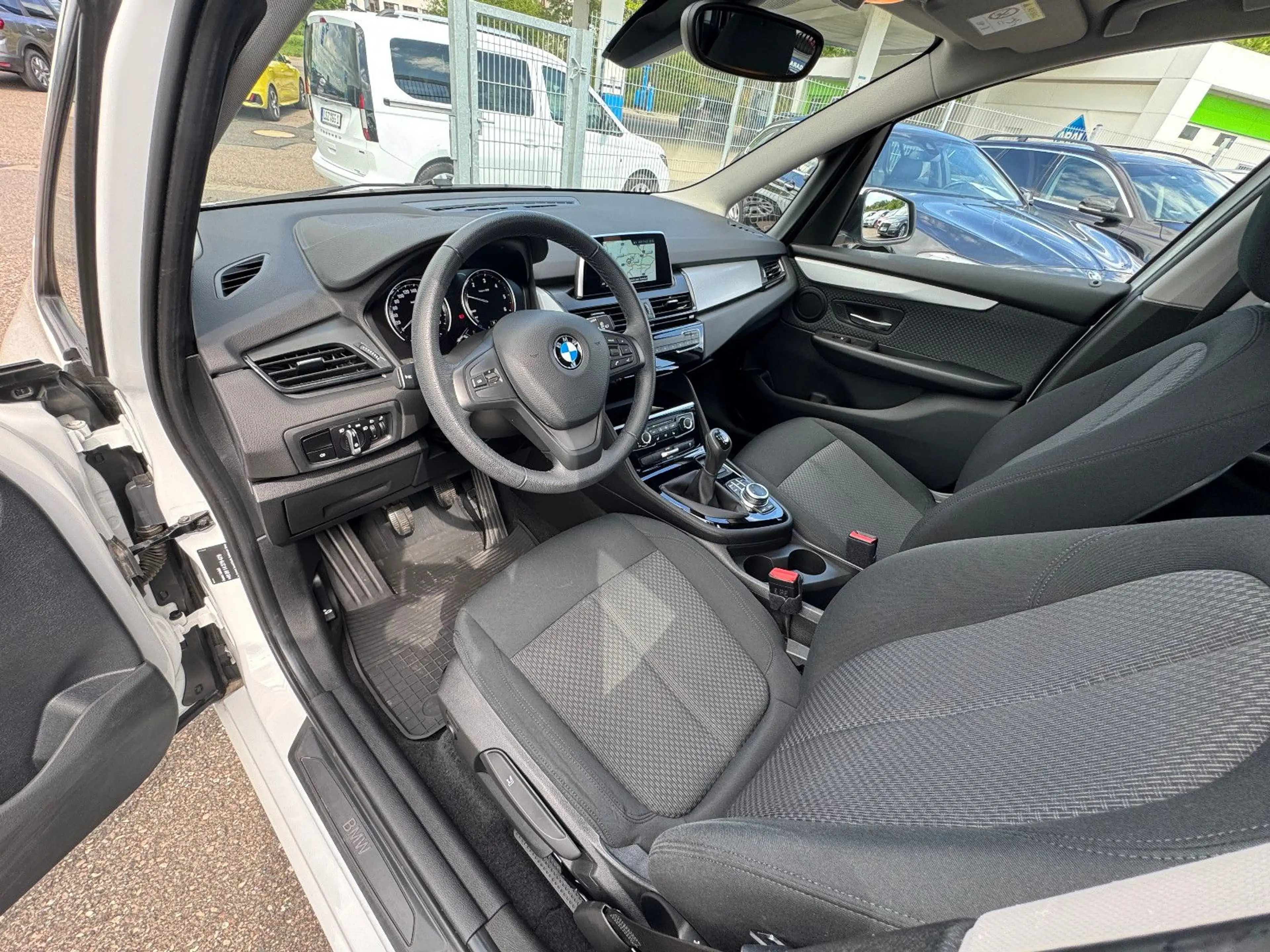 BMW 216 2 Gran Tourer NAVI TEMPO SHZ PDC TÜV/HU/NEU — photo 15