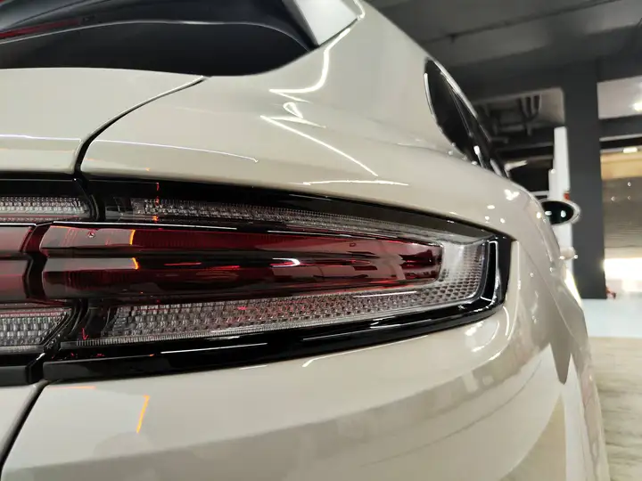 Porsche Cayenne 2025, foto 20