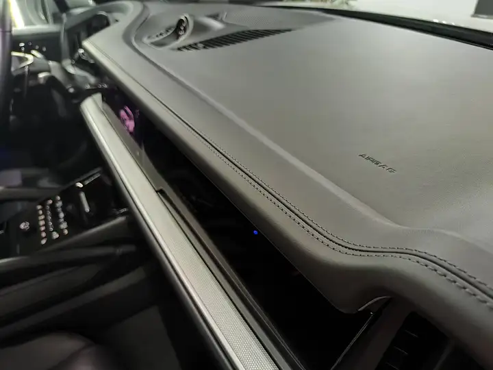 Porsche Cayenne 2025, foto 43