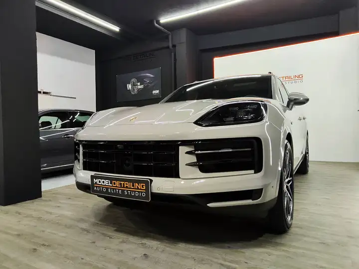 Porsche Cayenne 2025, foto 3