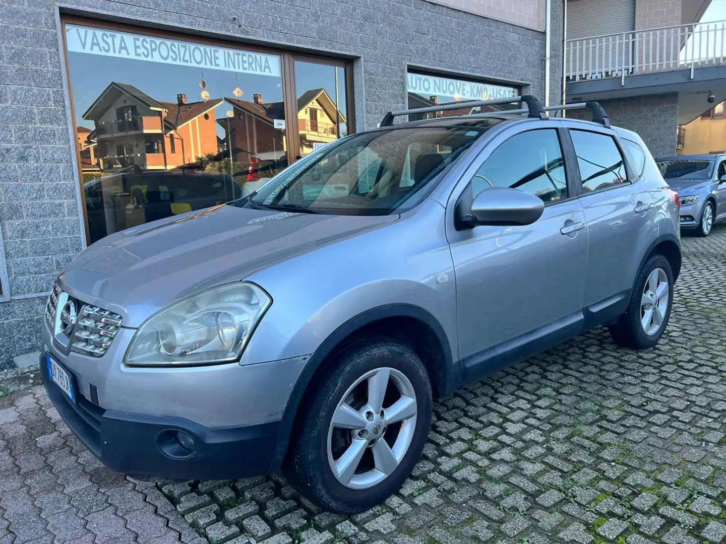 Nissan Qashqai 1.5 dCi Acenta Grijs - 2