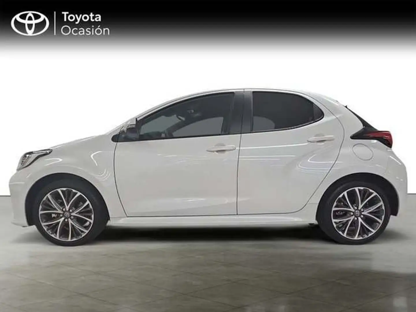 Toyota Yaris 120H 1.5 Style Plus Blanco - 2