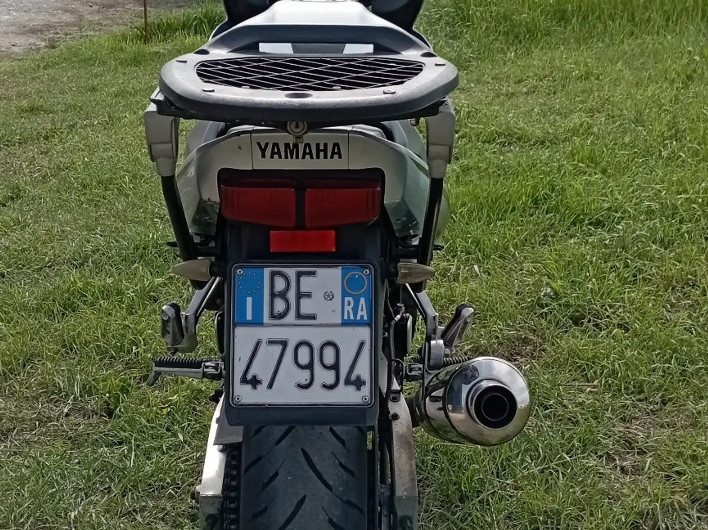 Yamaha FZ 6 compreso bauletto Argento - 2