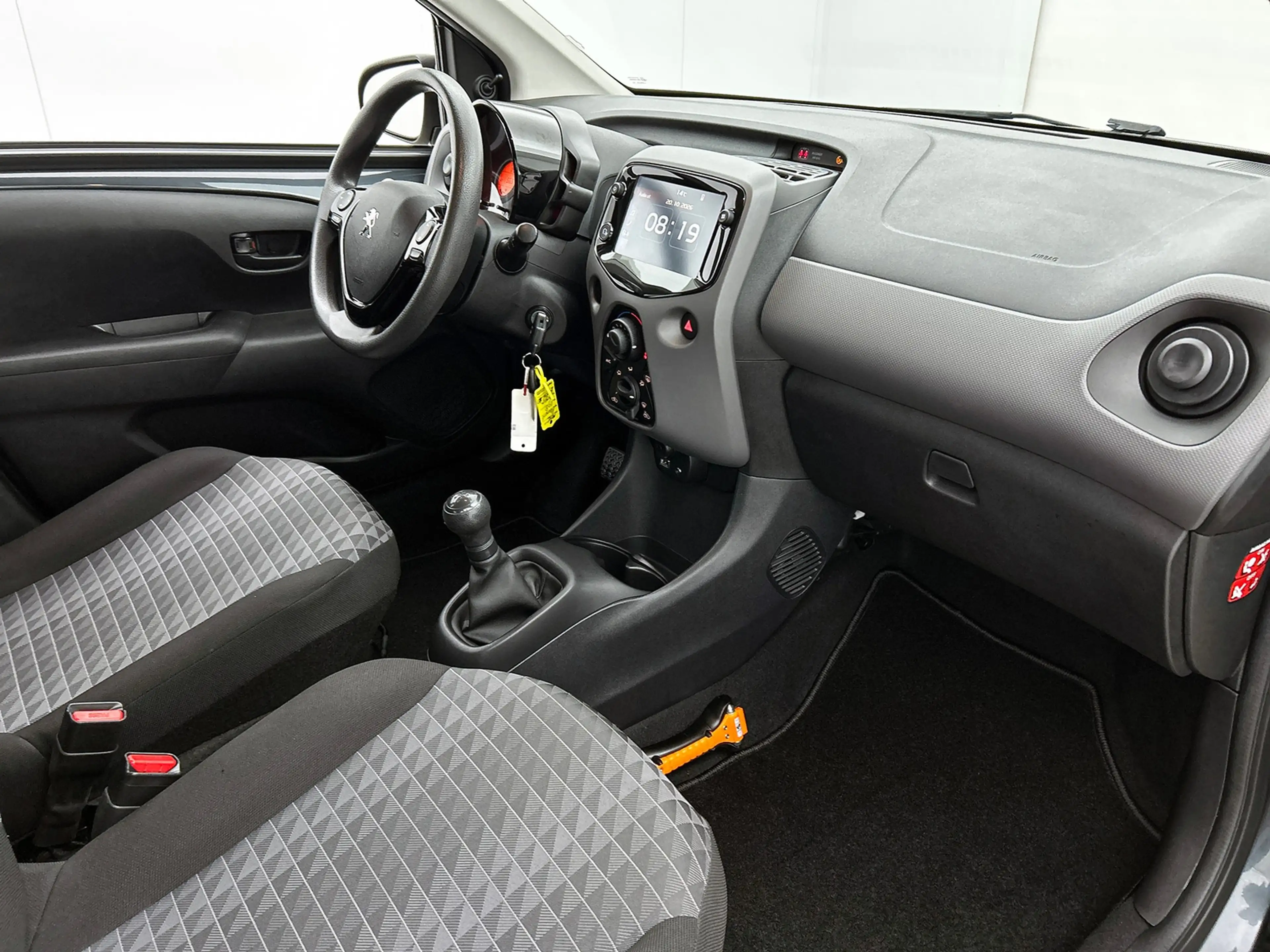 Peugeot 108 1.0 e-VTi Active | Trekhaak | Airco | 12 maanden B — photo 17