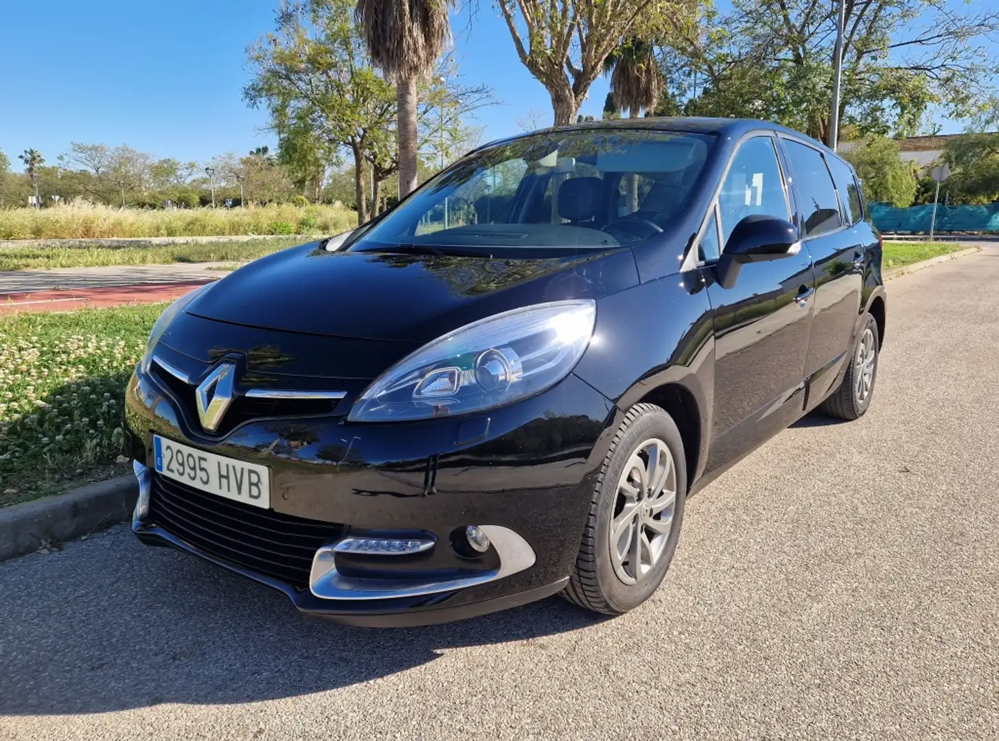 Renault Scenic Grand 1.5dCi Energy Dynamique 7pl. Fekete - 2
