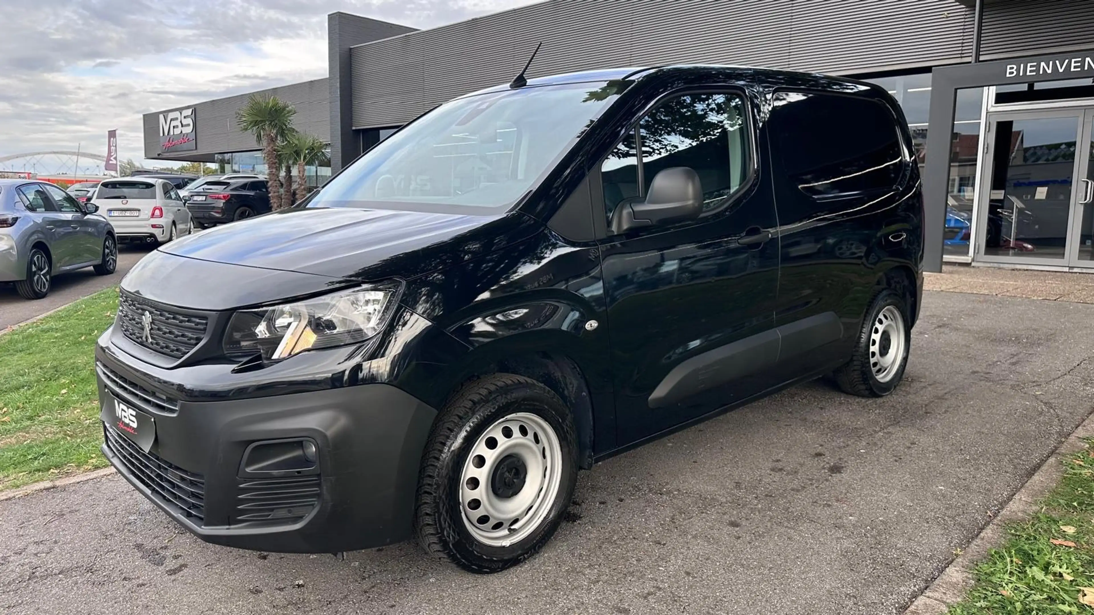 Peugeot Partner *1.5* L1* AUTO* CAMERA*  TVAC* 1 PROP* * CRUISE* GARANTIE 12 MOIS*