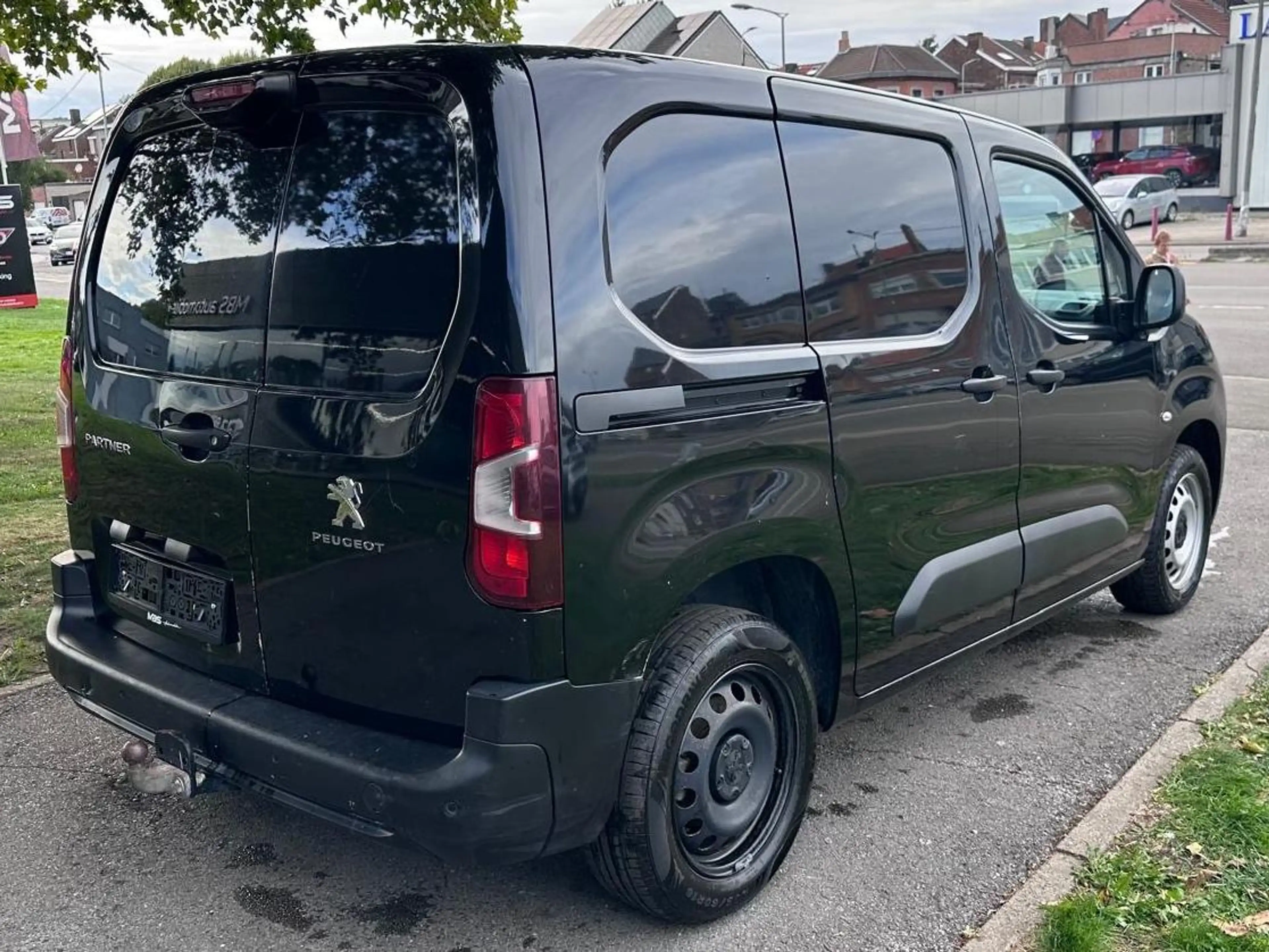 Peugeot Partner *1.5* L1* AUTO* CAMERA*  TVAC* 1 PROP* * CRUISE* GARANTIE 12 MOIS* — photo 12