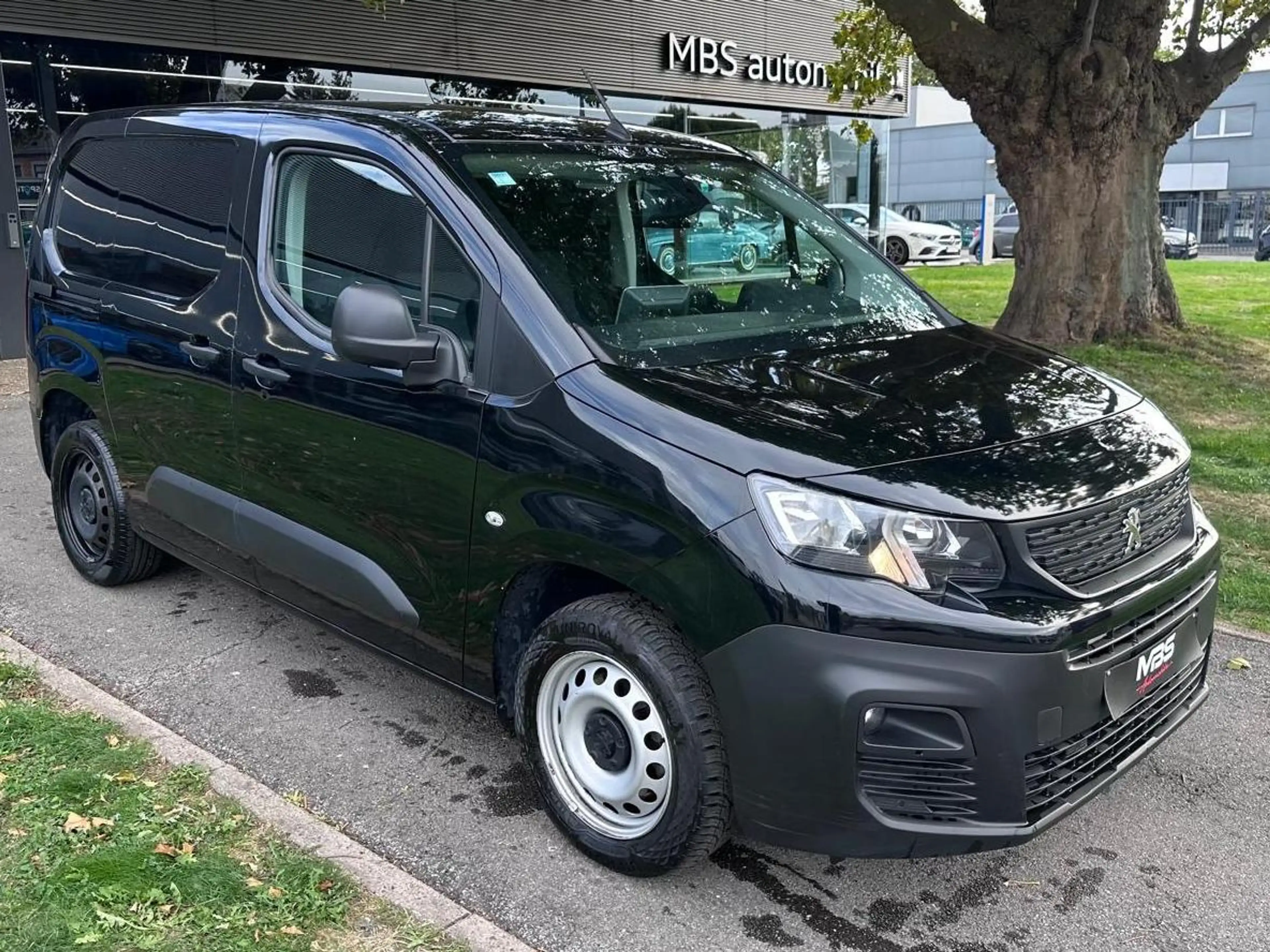 Peugeot Partner *1.5* L1* AUTO* CAMERA*  TVAC* 1 PROP* * CRUISE* GARANTIE 12 MOIS* — photo 5