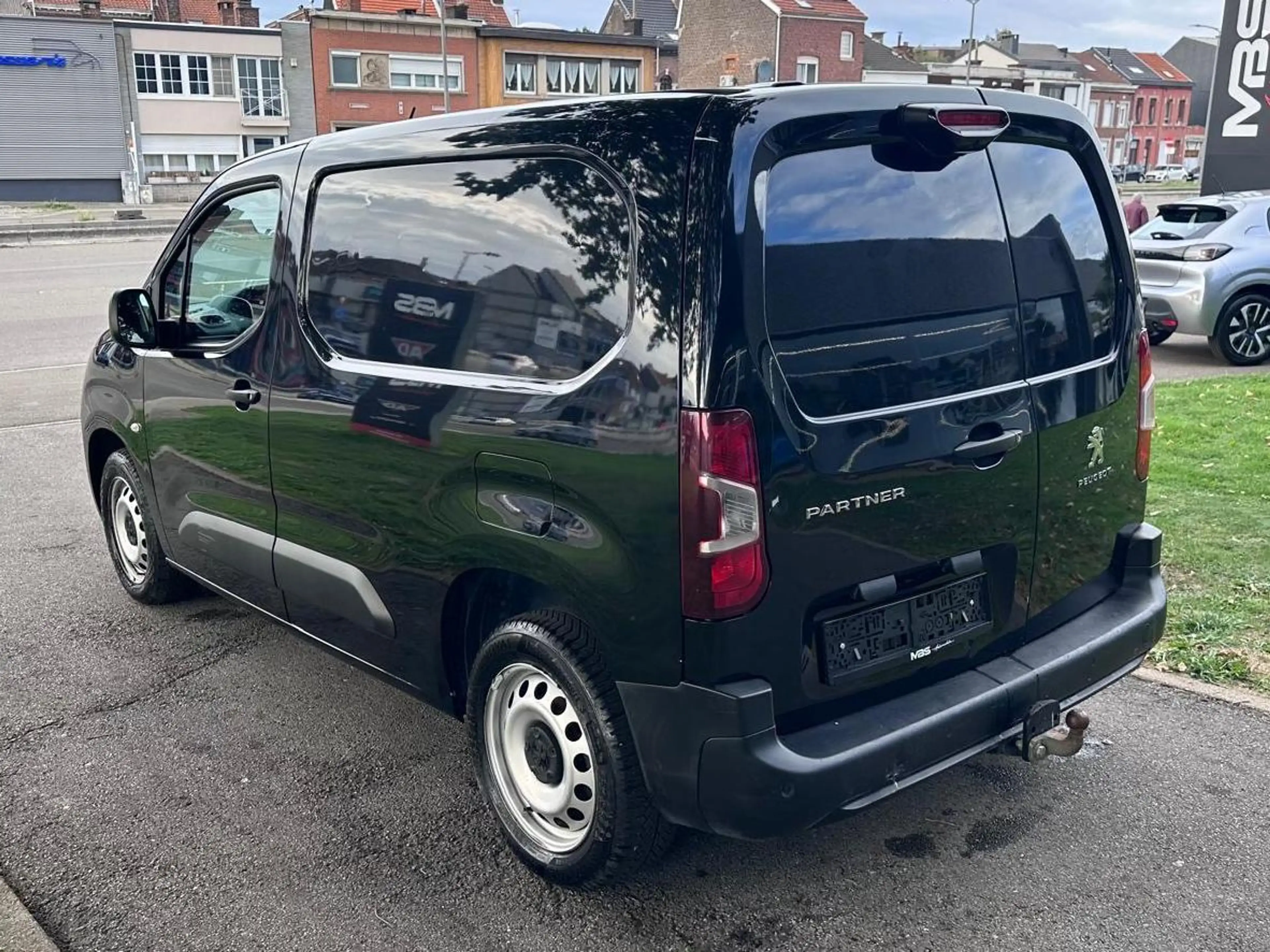 Peugeot Partner *1.5* L1* AUTO* CAMERA*  TVAC* 1 PROP* * CRUISE* GARANTIE 12 MOIS* — photo 11