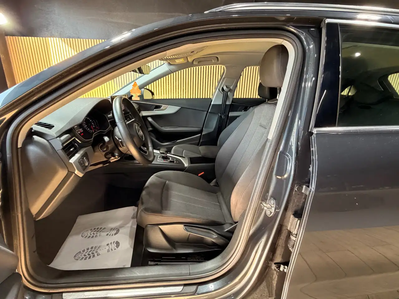 Audi A4 Avant 30 TDi * SPORT * S TRONIC * GARANTIE 12 MOIS *, миниатюра 17