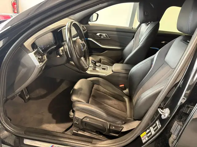 BMW M view 8