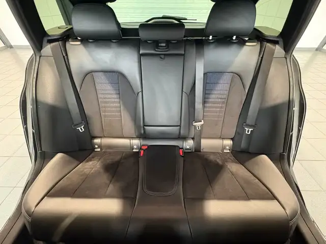 BMW M view 14