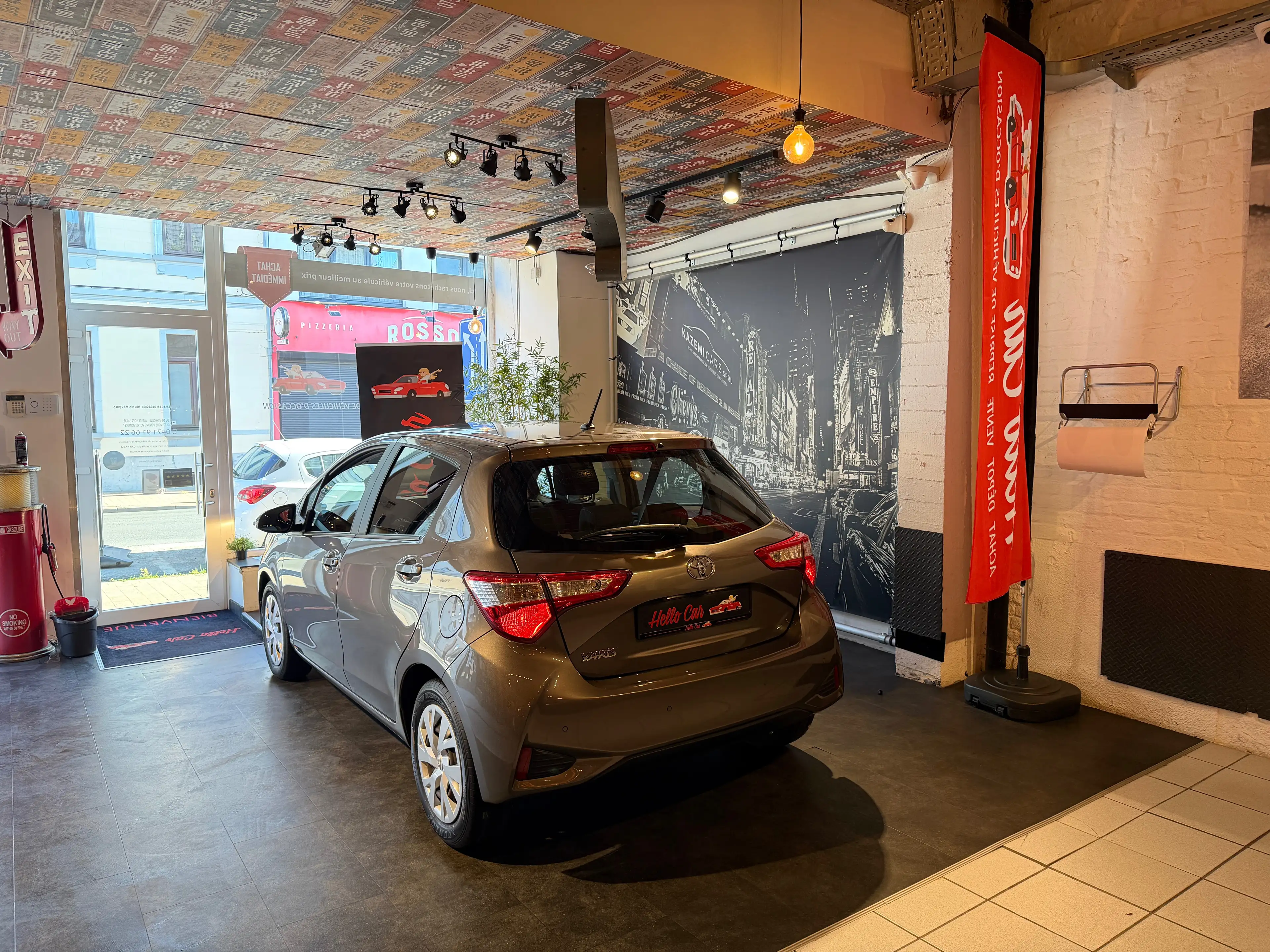 Toyota Yaris 1.5i * BOITE AUTO * CAMERA * 55.000 KM * GARANTIE TOYOTA — photo 6