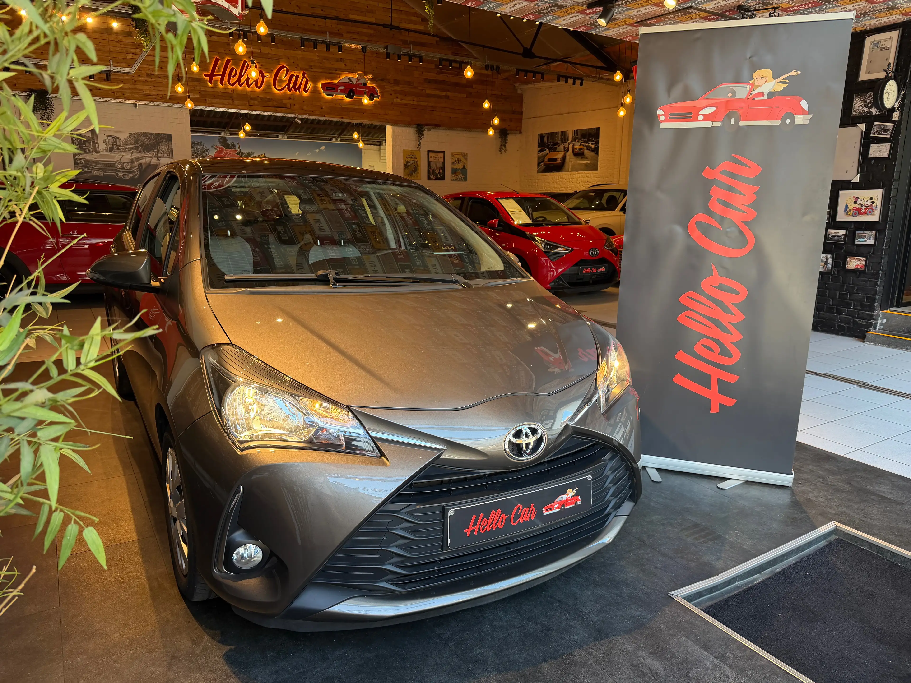 Toyota Yaris 1.5i * BOITE AUTO * CAMERA * 55.000 KM * GARANTIE TOYOTA — photo 4