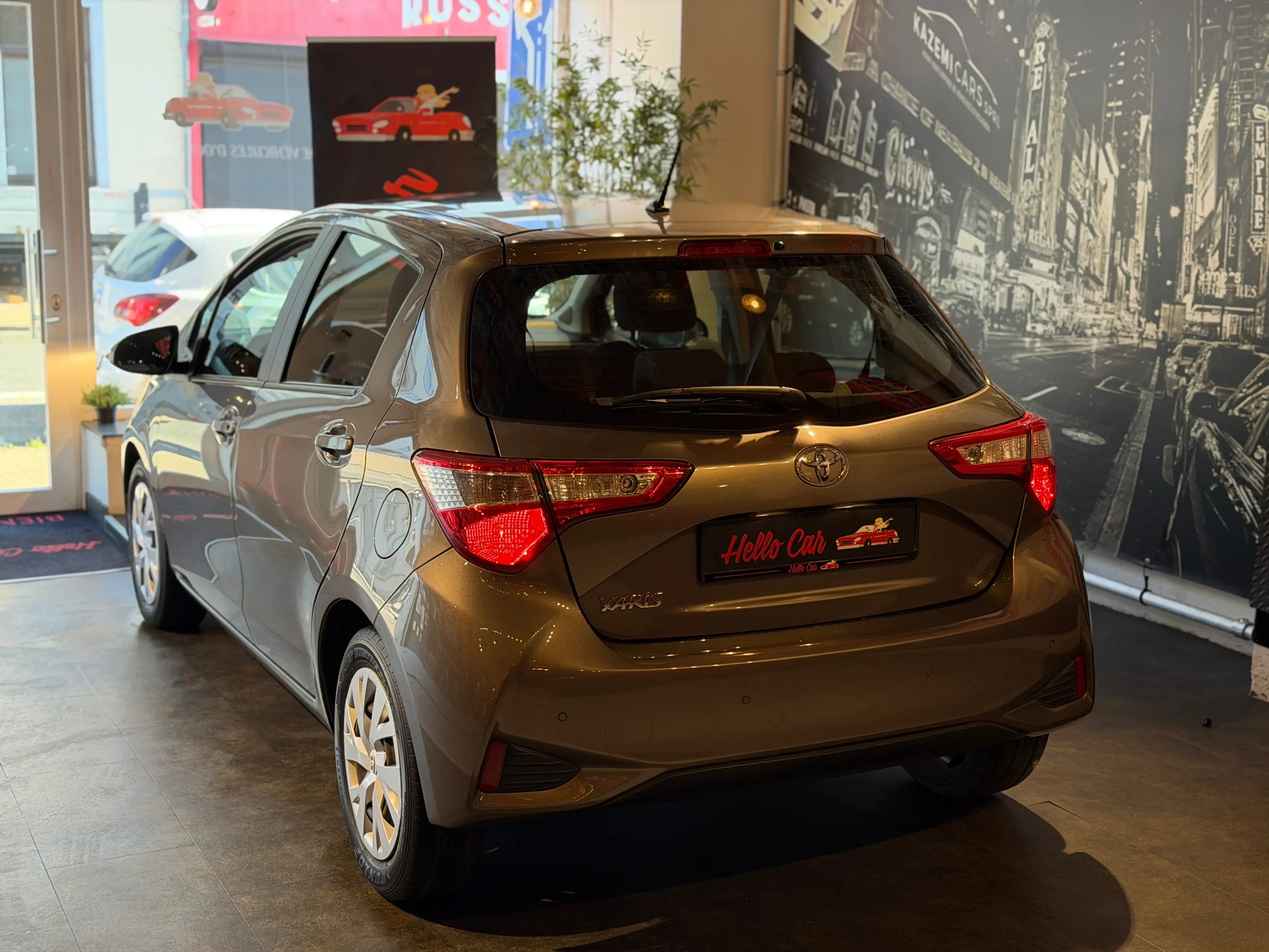 Toyota Yaris 1.5i * BOITE AUTO * CAMERA * 55.000 KM * GARANTIE TOYOTA — photo 7