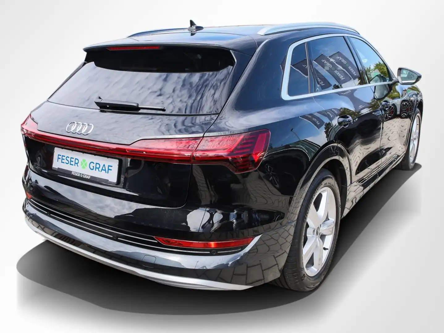 Audi e-tron 55 advanced quattro LED RüKa Sitzh. Schwarz - 2
