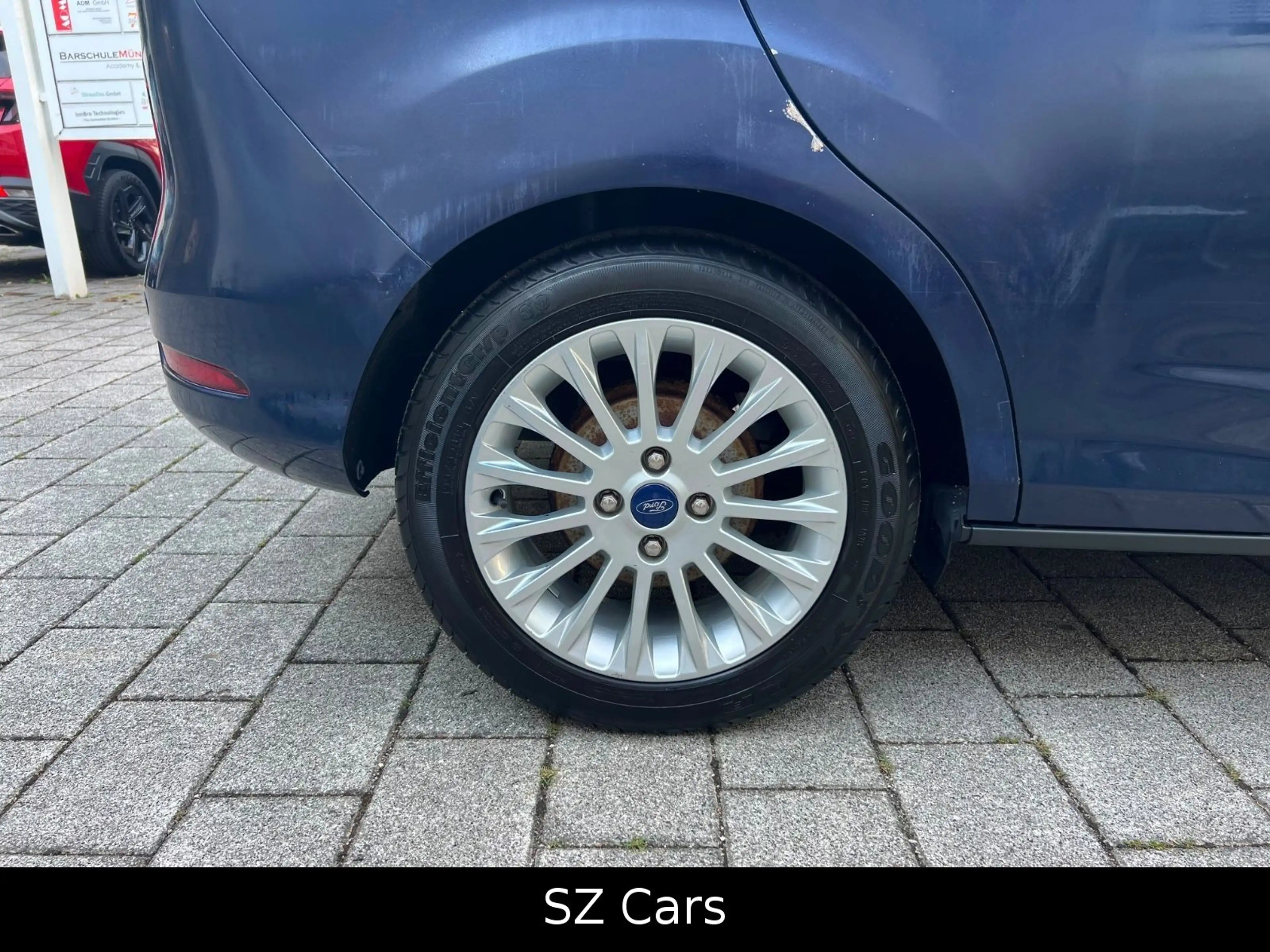 Ford B-Max B-MAX Titanium*PDC*Ford SYNC*Klimaaut* — photo 7