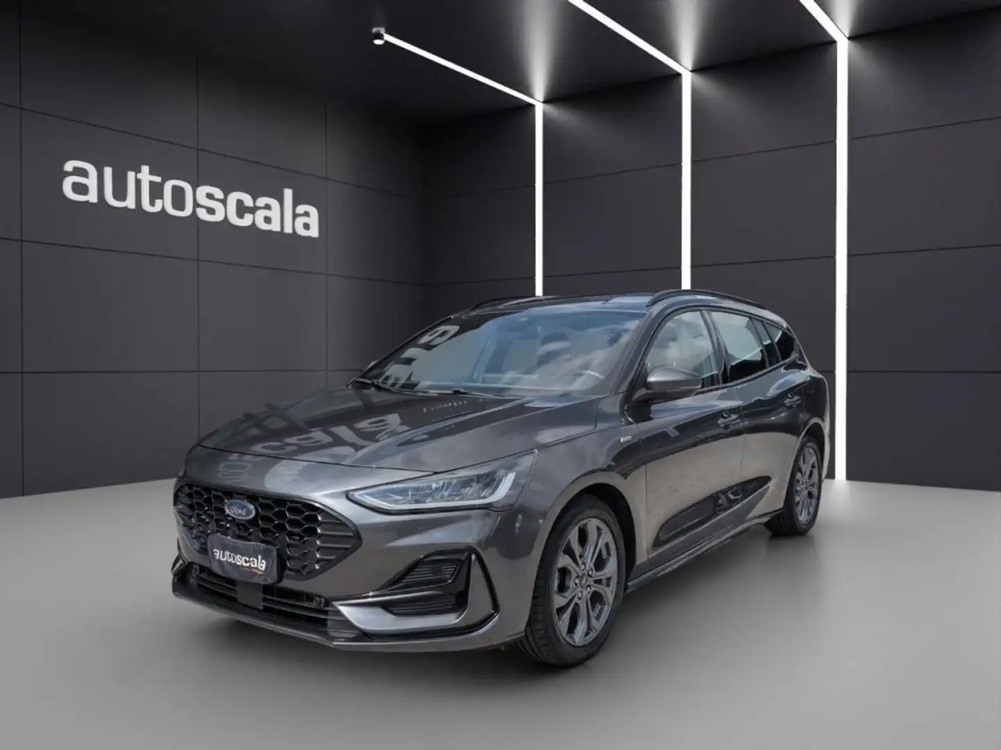 Ford Focus 1.0 EcoBoost Hybrid 125 CV Power. 5p. ST-Line Styl Grau - 1