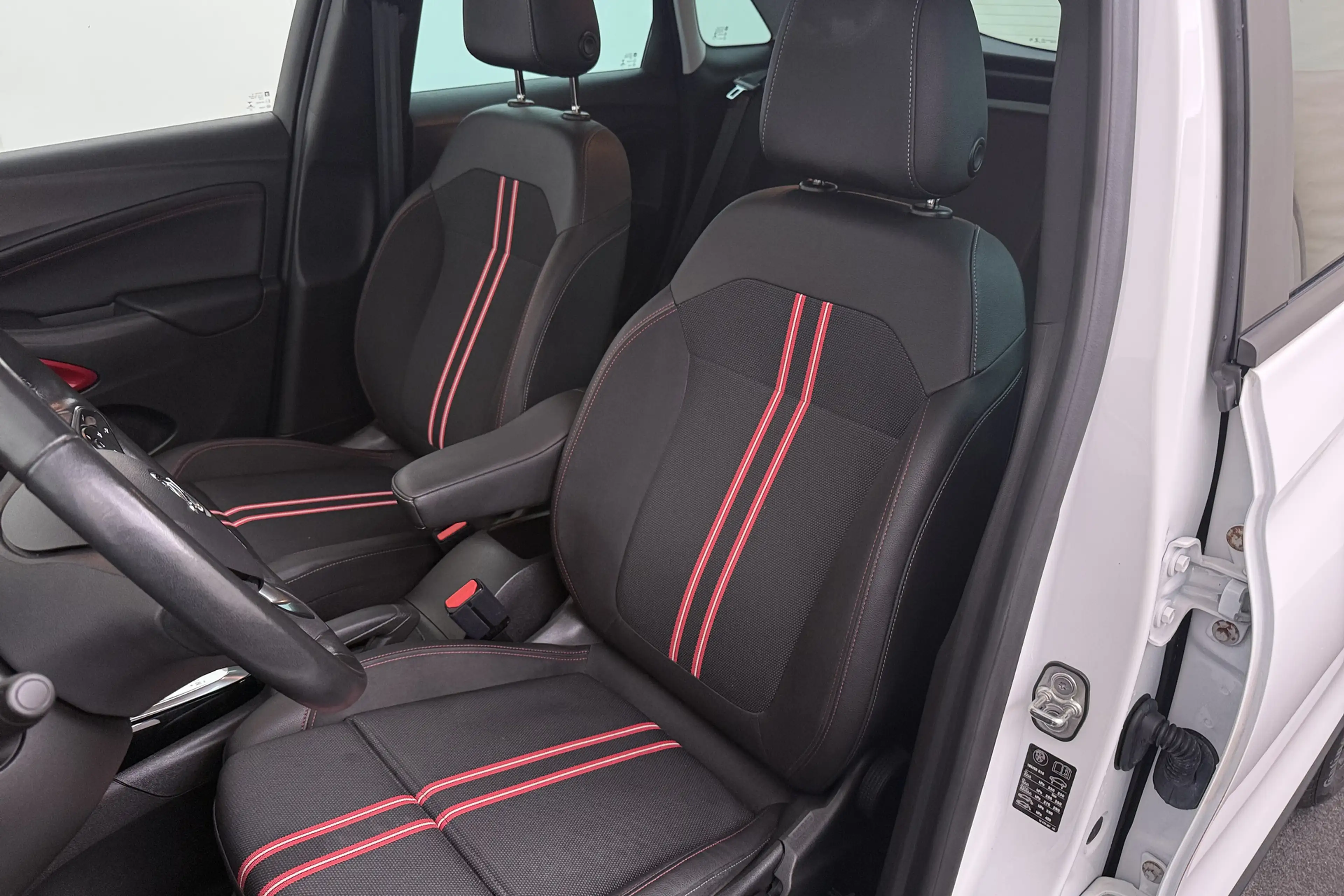 Opel Crossland 1.2 Aut. Turbo GS Line Carplay Cruise 360* Camera — photo 9