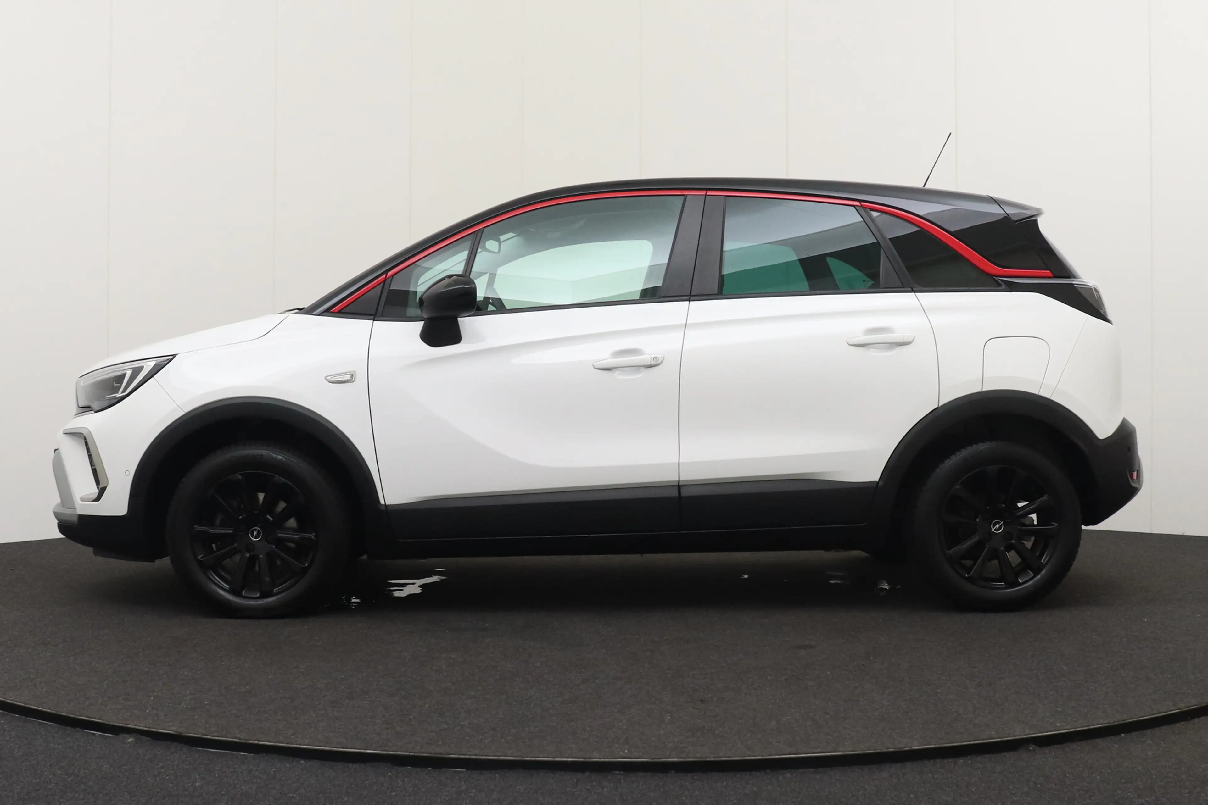 Opel Crossland 1.2 Aut. Turbo GS Line Carplay Cruise 360* Camera — photo 5