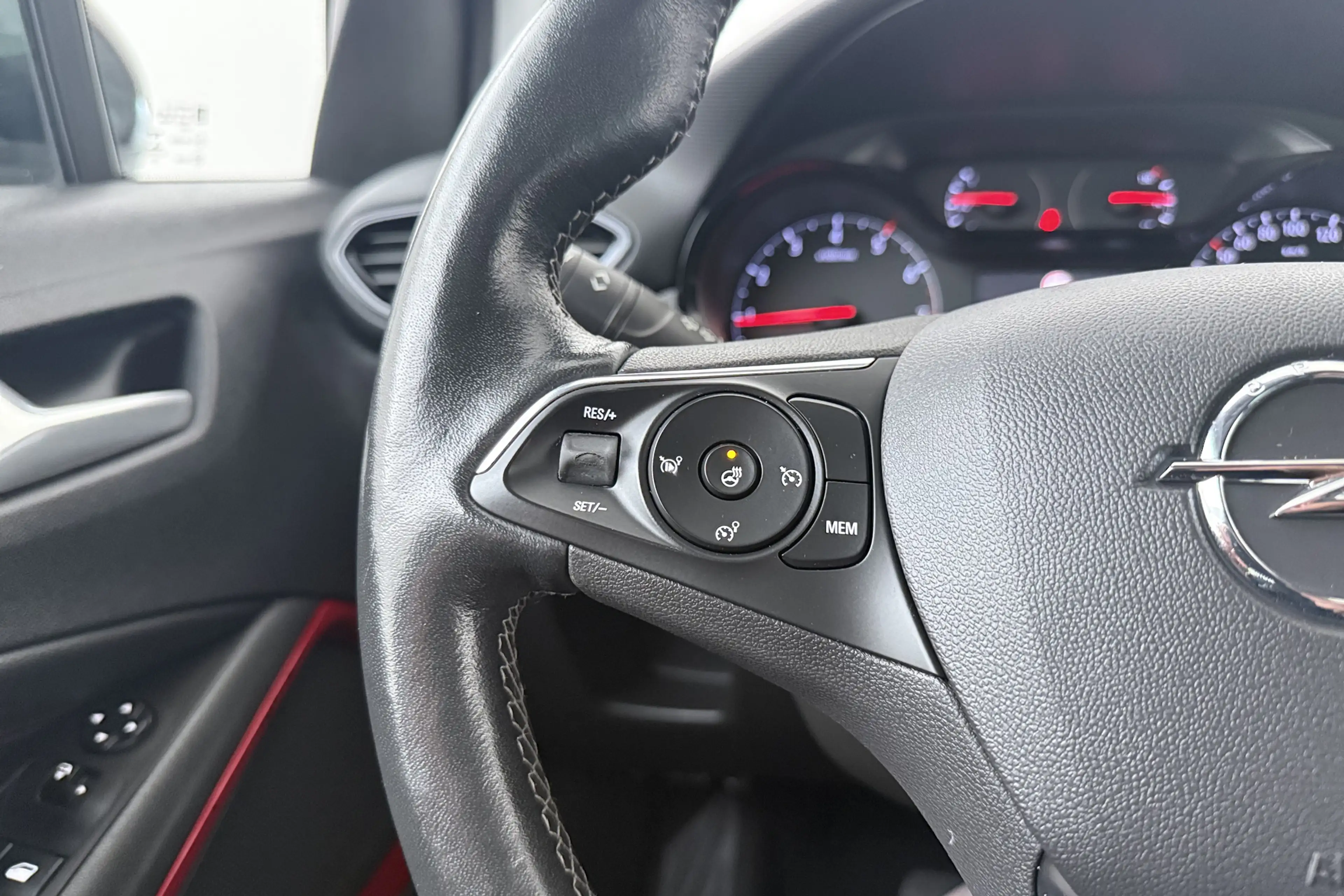Opel Crossland 1.2 Aut. Turbo GS Line Carplay Cruise 360* Camera — photo 18