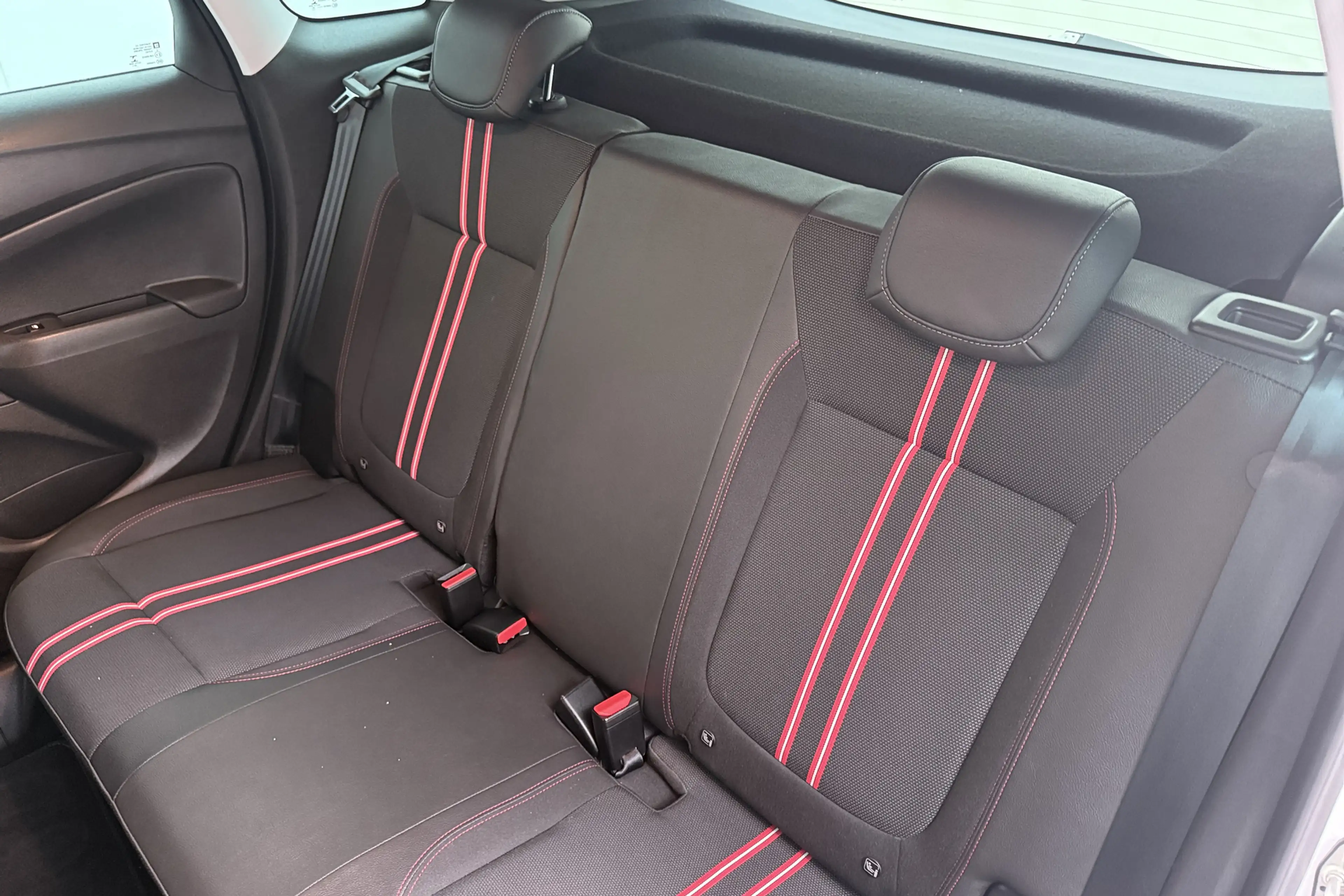Opel Crossland 1.2 Aut. Turbo GS Line Carplay Cruise 360* Camera — photo 11