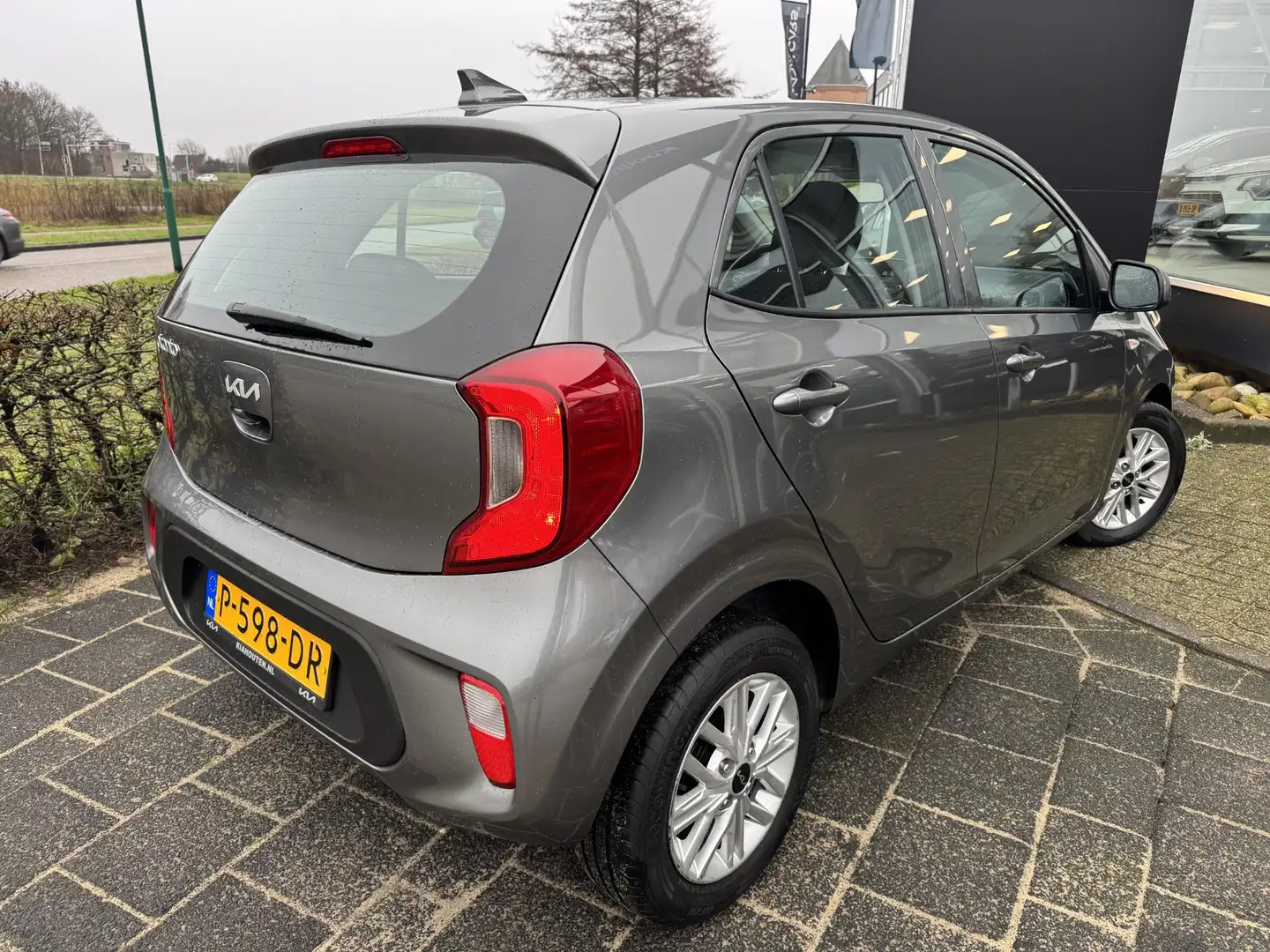 Kia Picanto 1.0 DPi DynamicLine | Apple Carplay/Android Auto | Gris - 2